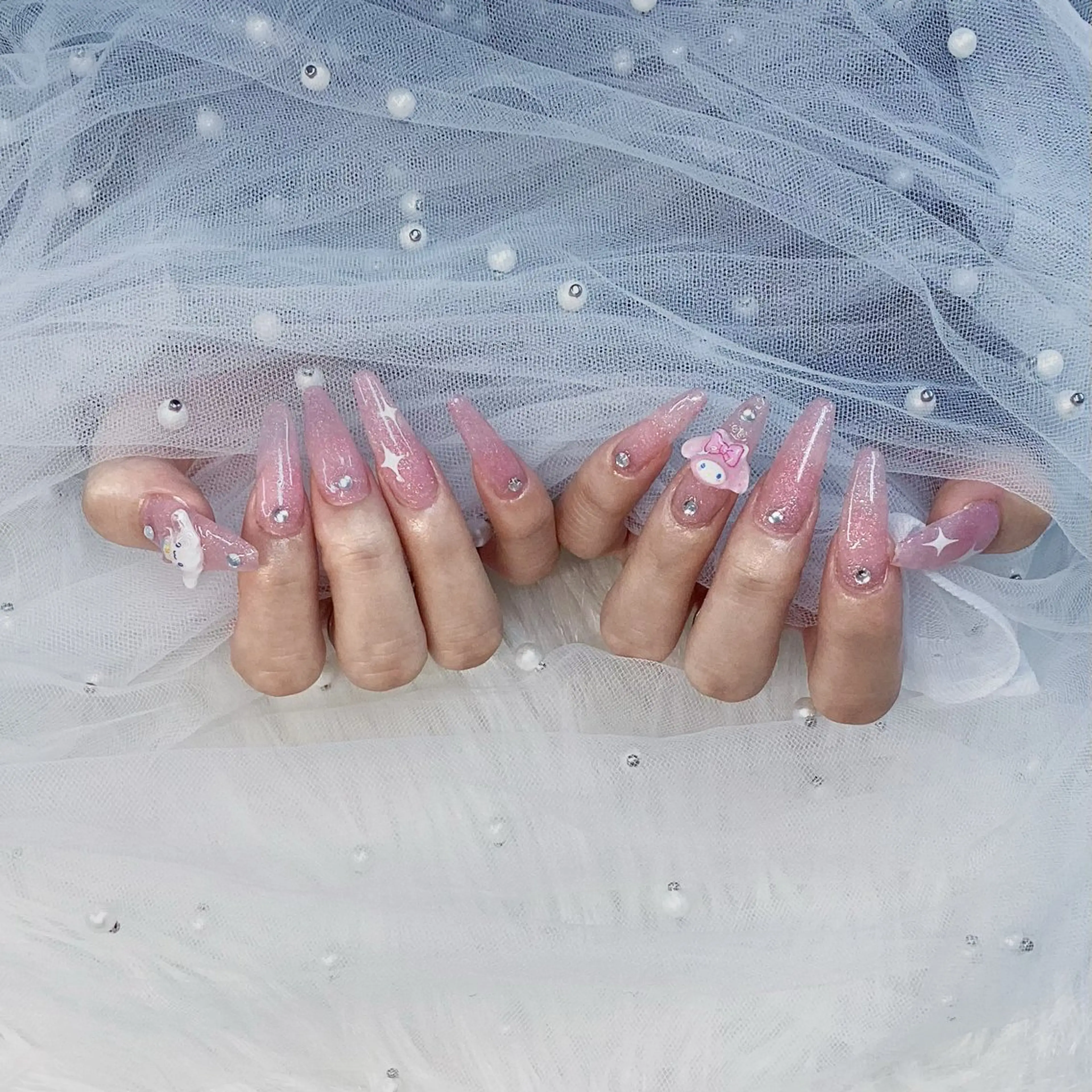 ネイル パーツ全部¥110 サロンミミのネイルデザイン