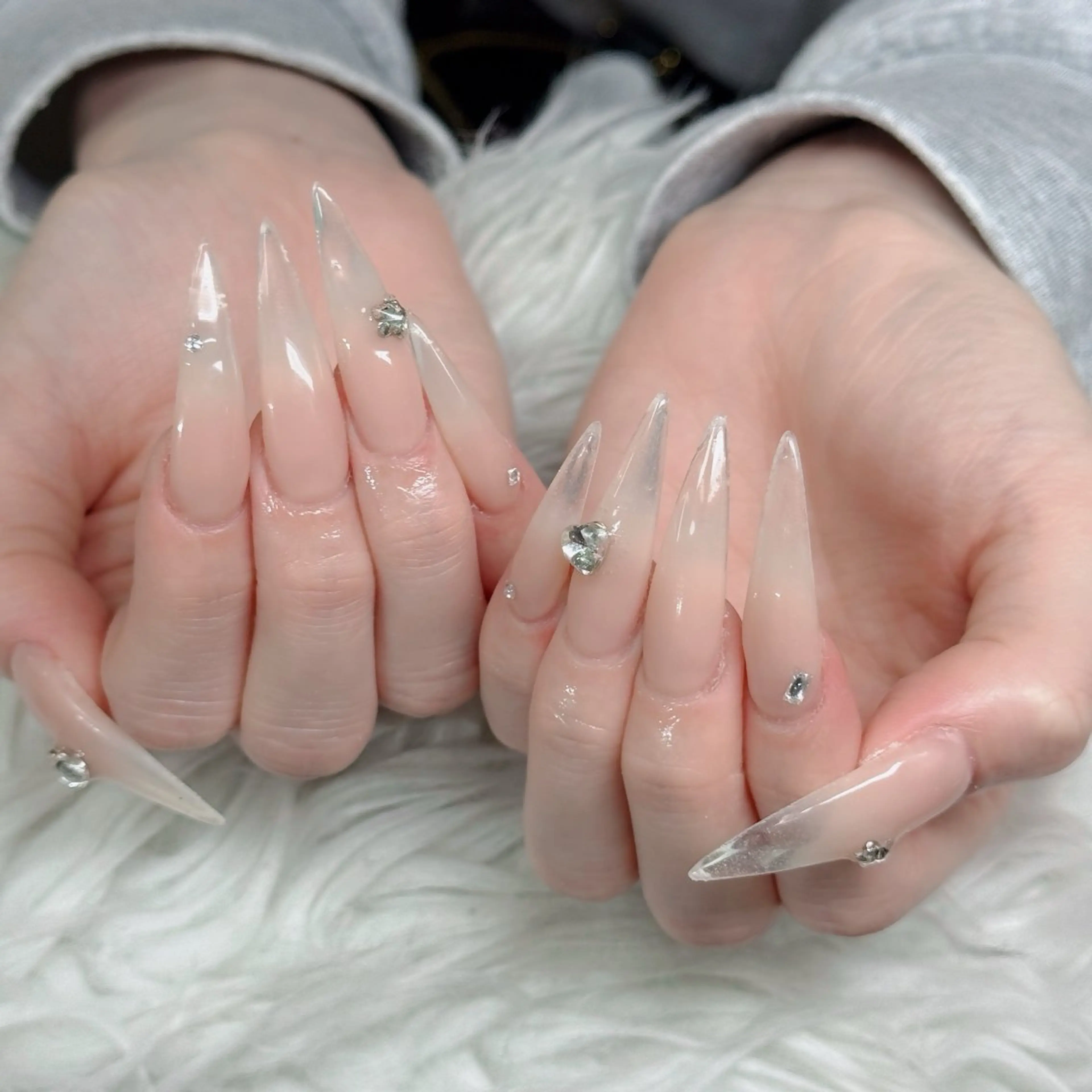 ネイル フットネイル フレンチネイル グラデーション 韓国ネイル ロングネイル ハンドネイル Hani Nail Salonのネイルデザイン