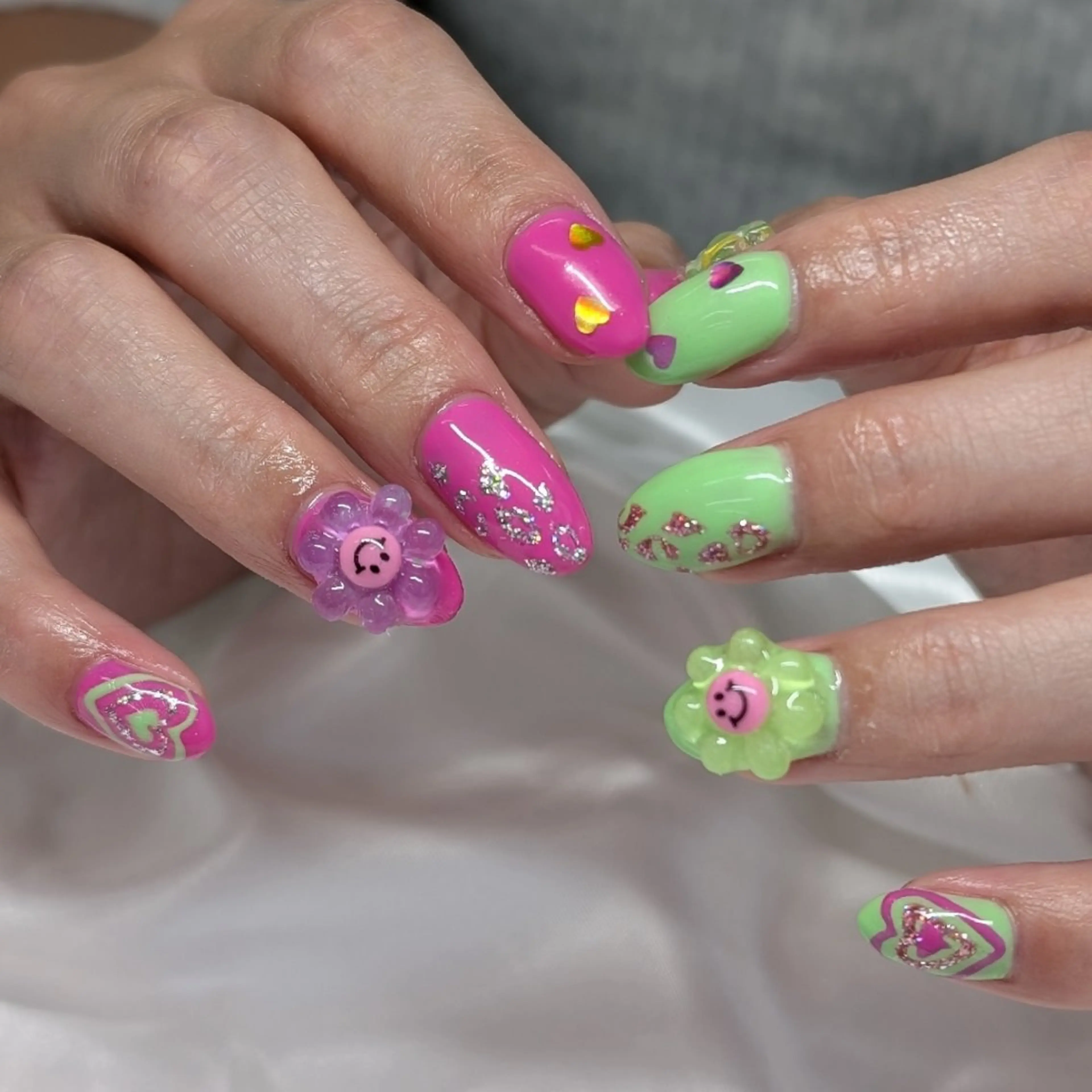 ネイル ハンドネイル salon iris 🦋北広島市大曲のネイルデザイン