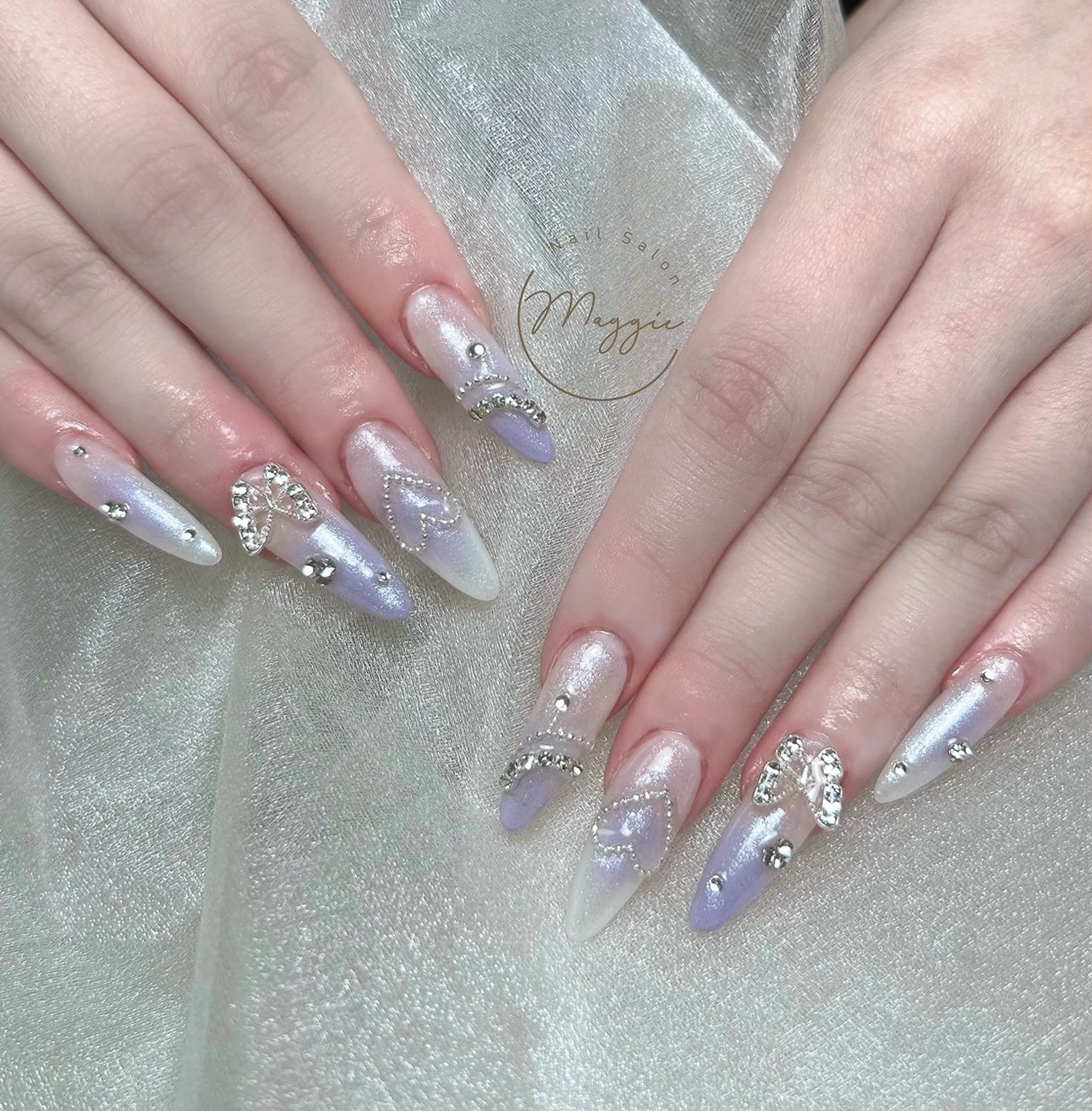 ネイル Maggie Nail🦩のネイルデザイン