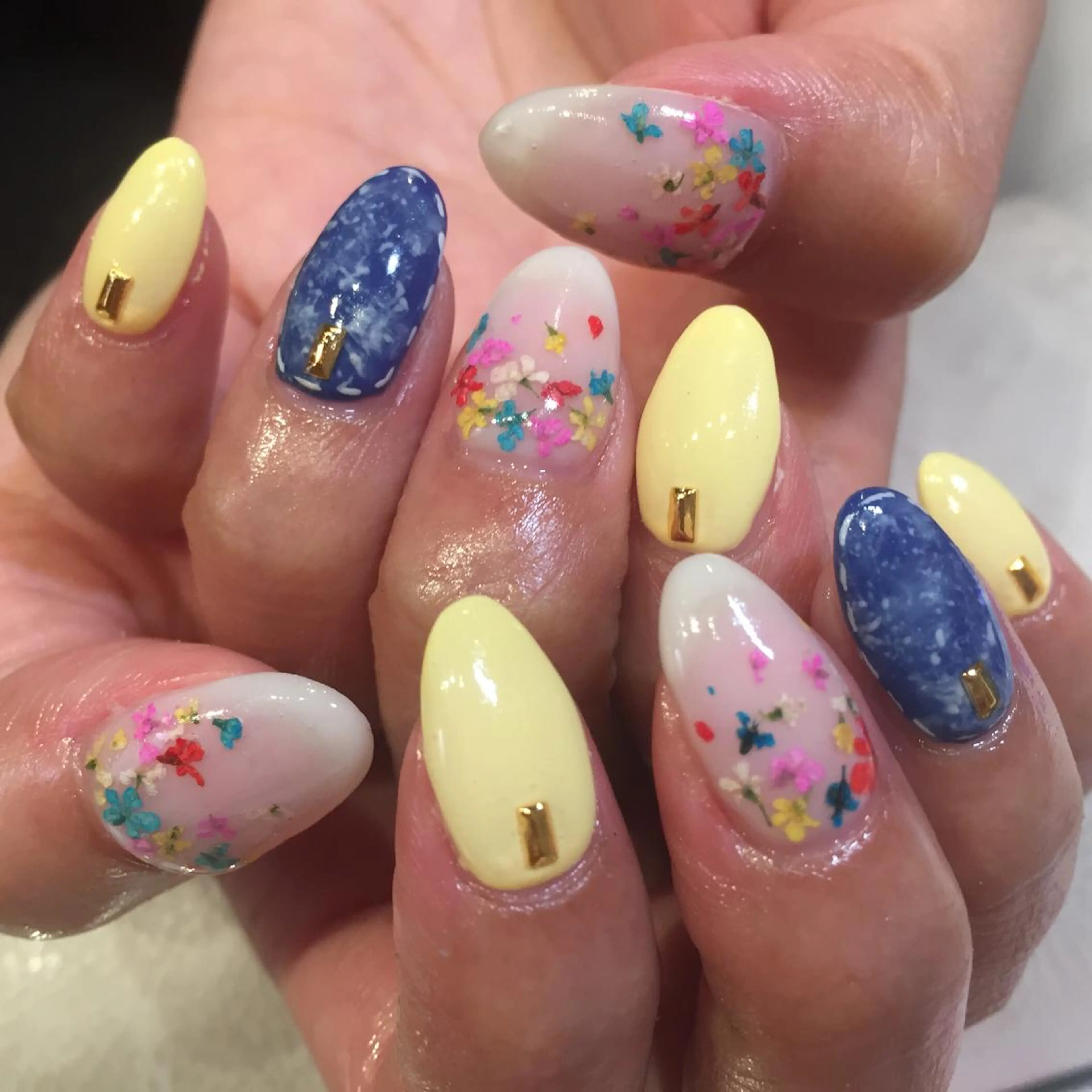 ネイル Nest 三田のマツエク・マツパデザイン