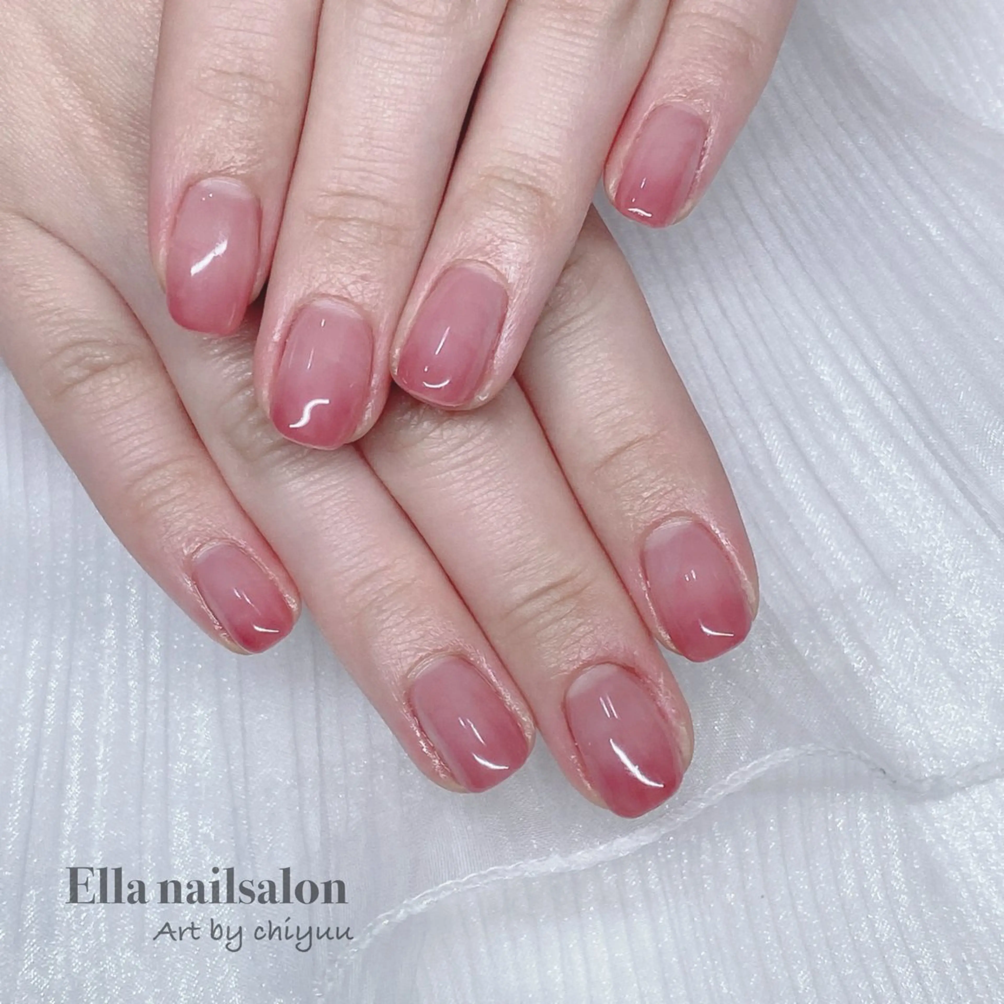 ネイル グラデーション ニュアンスネイル ピンク ハンドネイル フットネイル Ella nail ちゆうのネイルデザイン