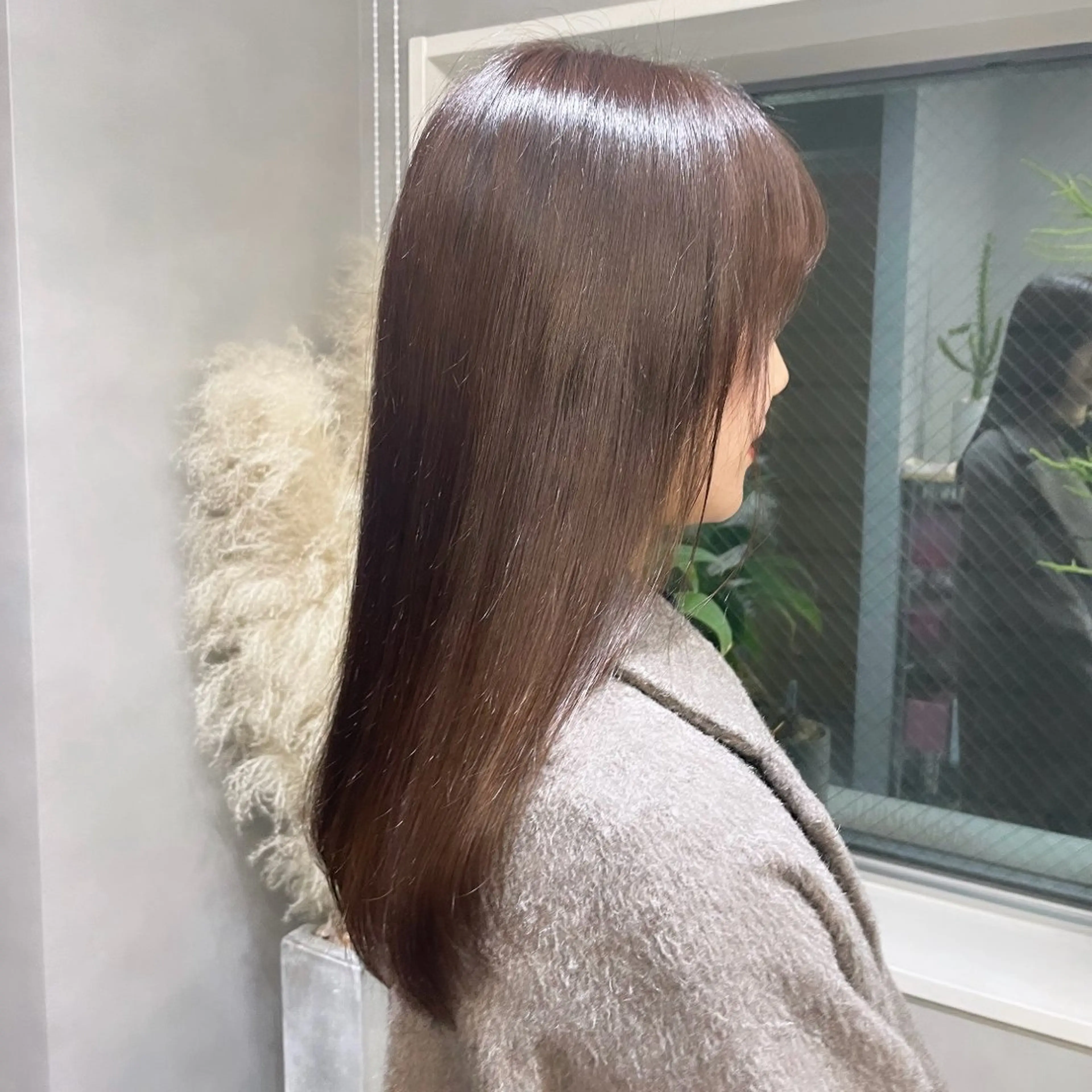 セミロング カラー 透明感カラー グレージュ Rui/透明感カラー 暖色/レイヤーカットのヘアスタイル