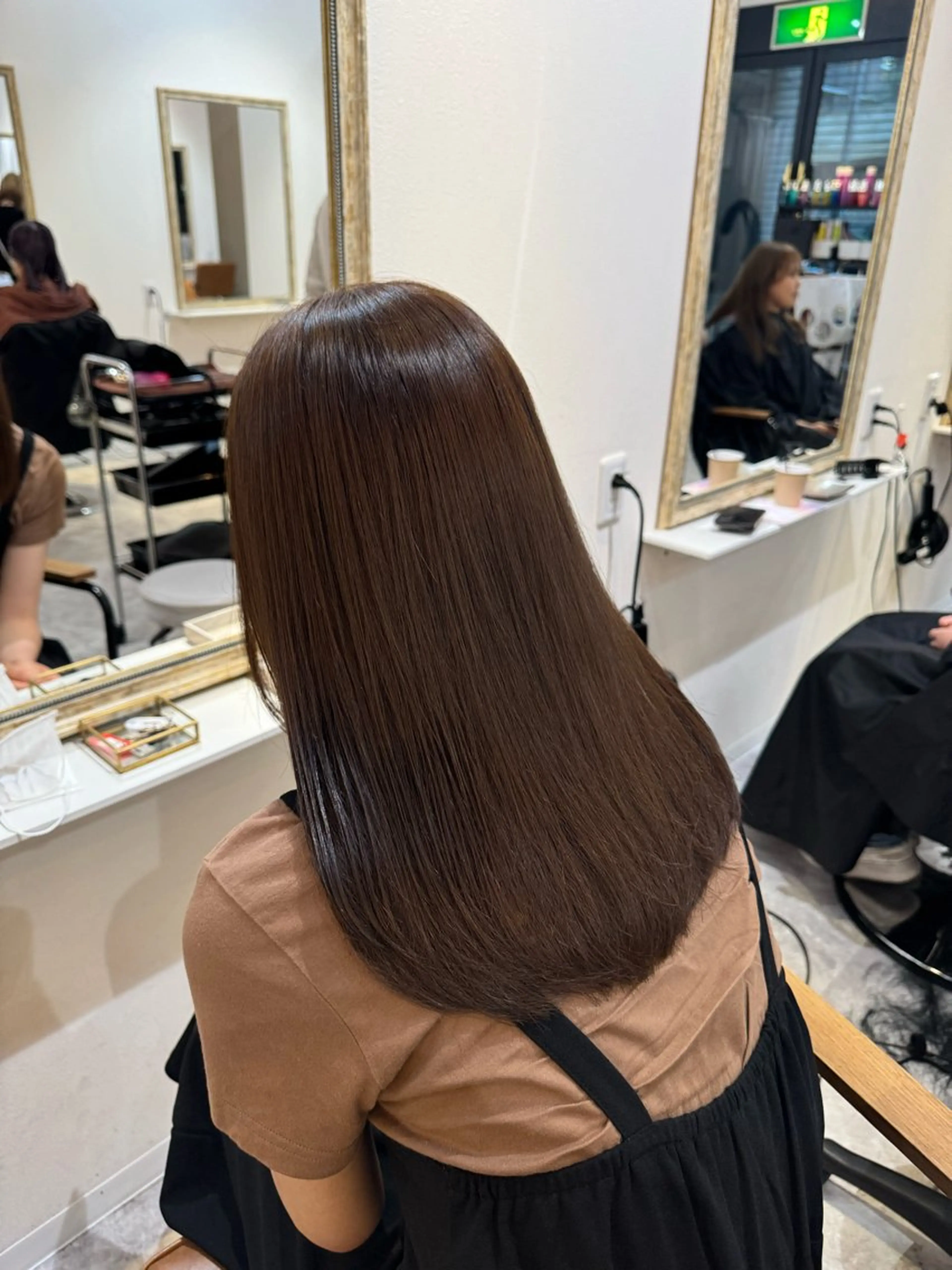 セミロング カラー 赤み無し柔らかカラー 【梅田】madokaのヘアスタイル