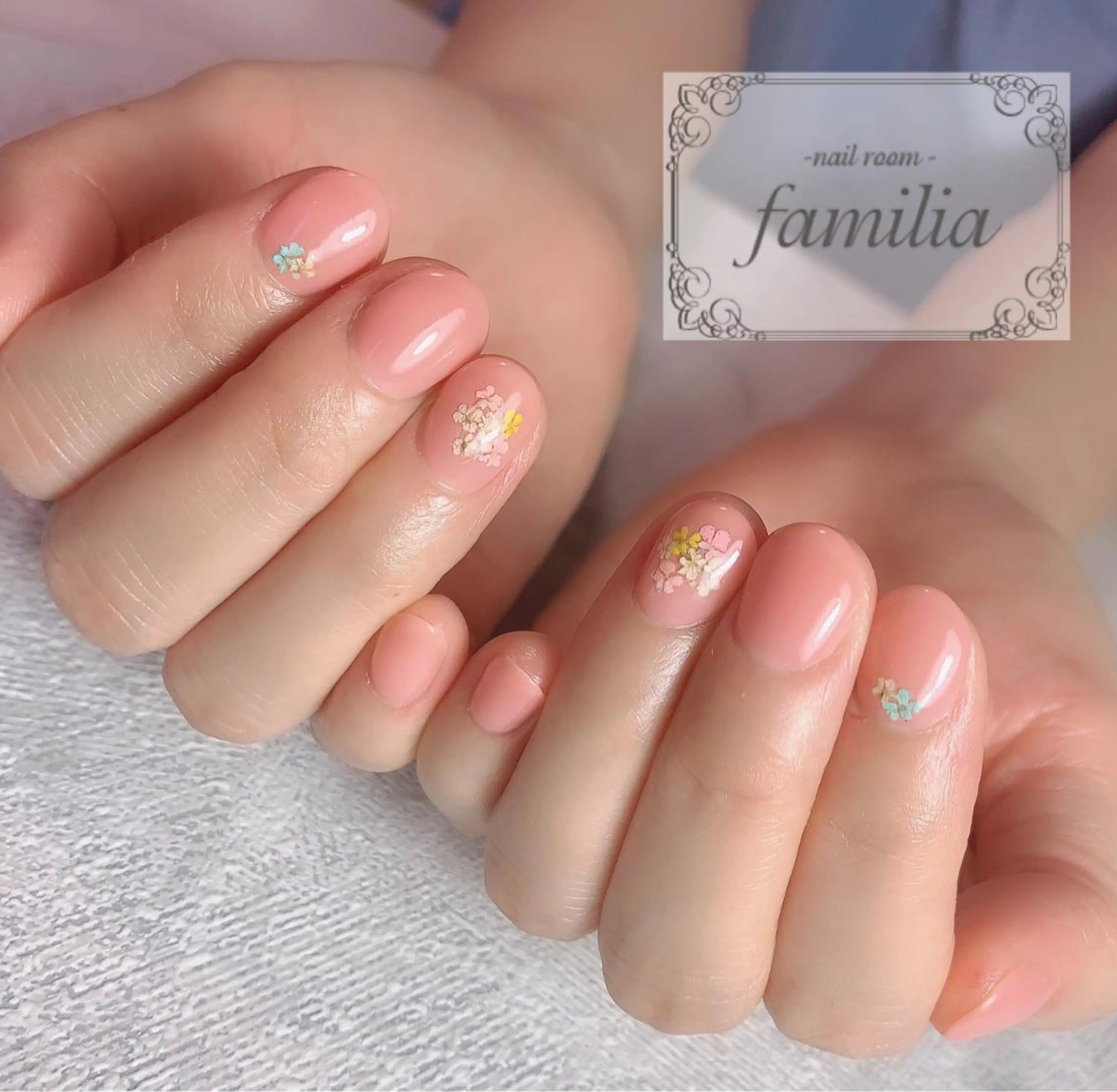 ネイル -nailroom- familiaのネイルデザイン