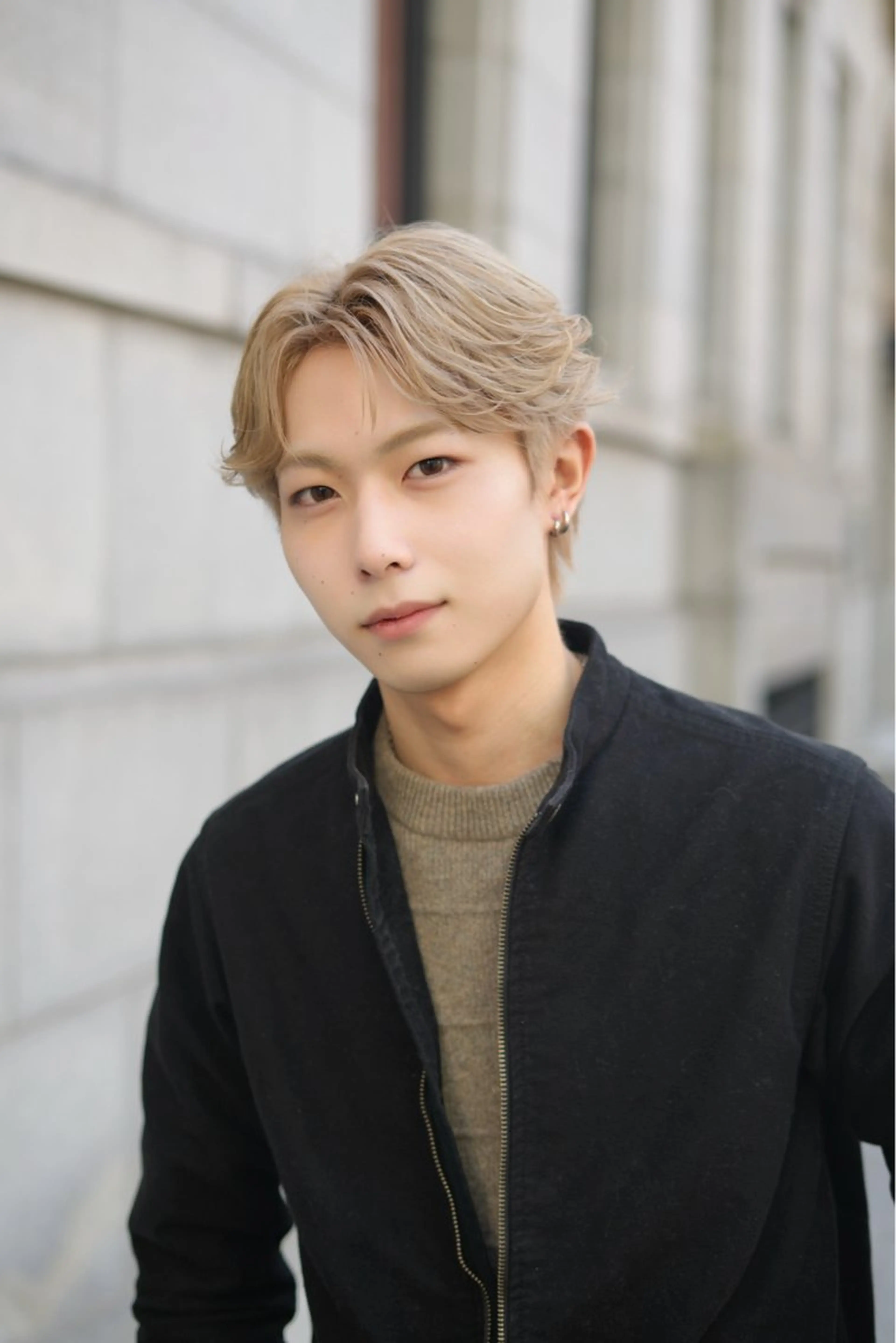 メンズ メンズブリーチ メンズ韓国風 刈り上げ カット ヘアカラー トリートメント レイヤー/メンズ 矢津田侑のヘアスタイル