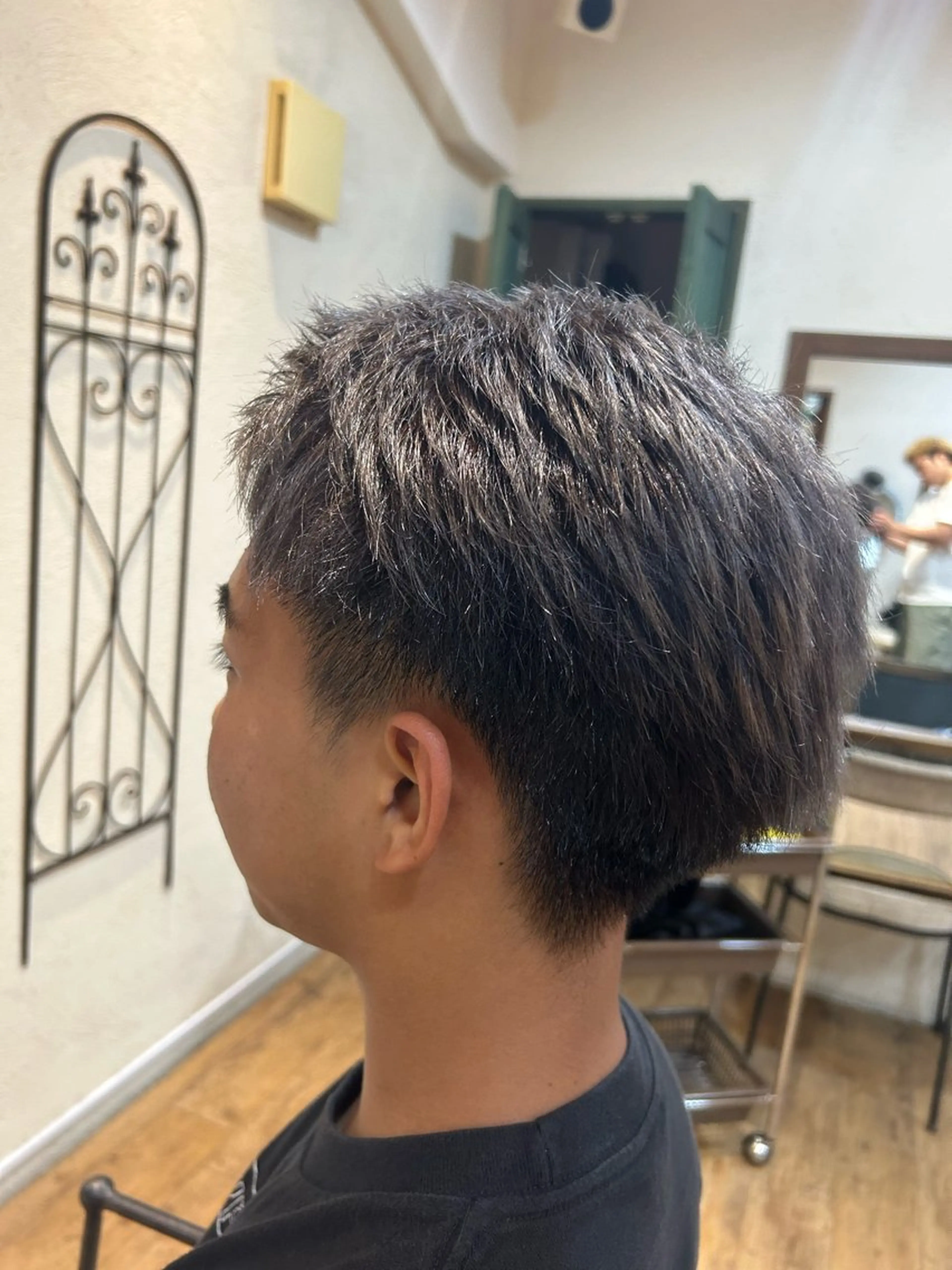 メンズ 眞鍋 祐人のヘアスタイル