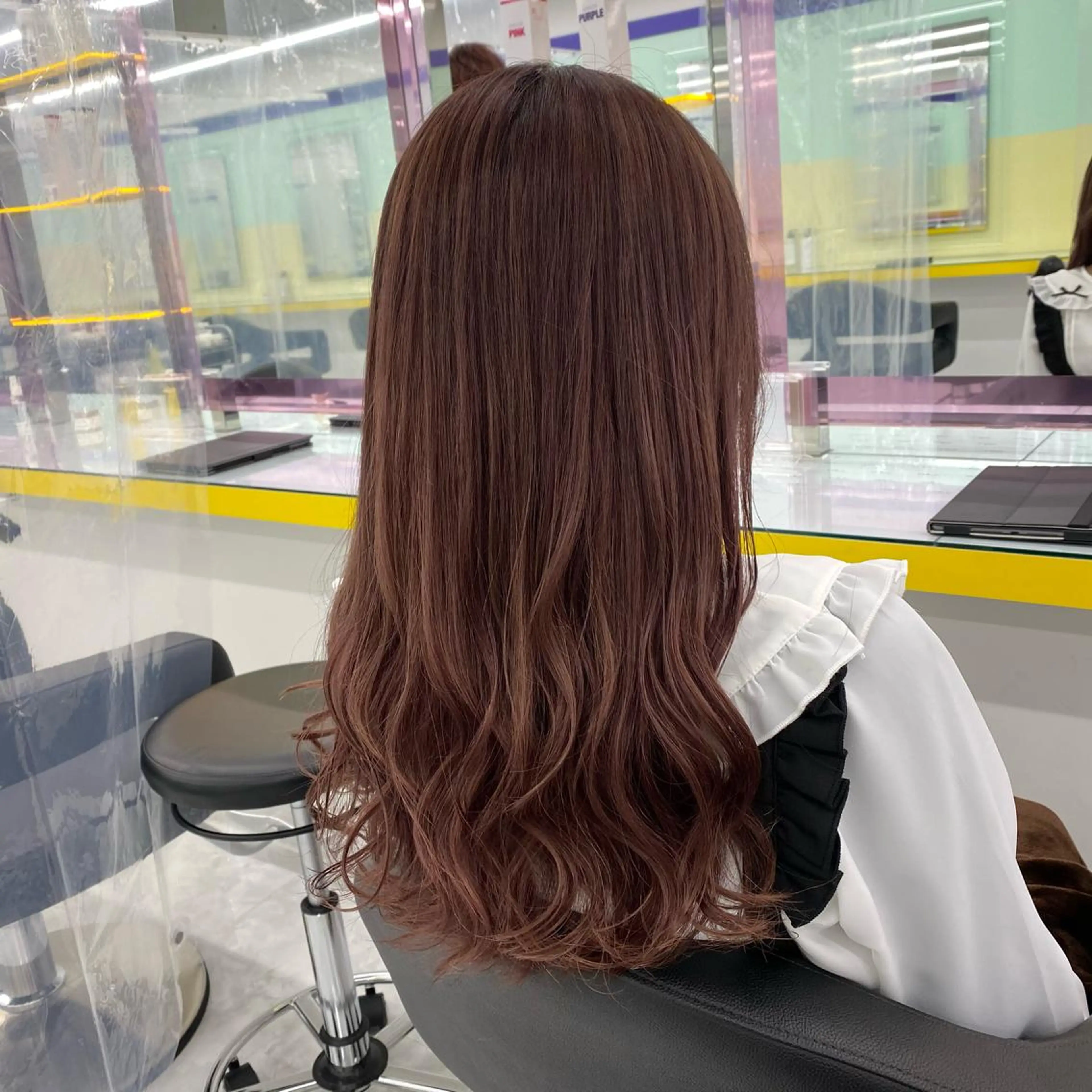 セミロング カラー ヘアアレンジ ヘアカラー トリートメント mai🍑暖色カラー /レイヤー💖のヘアスタイル