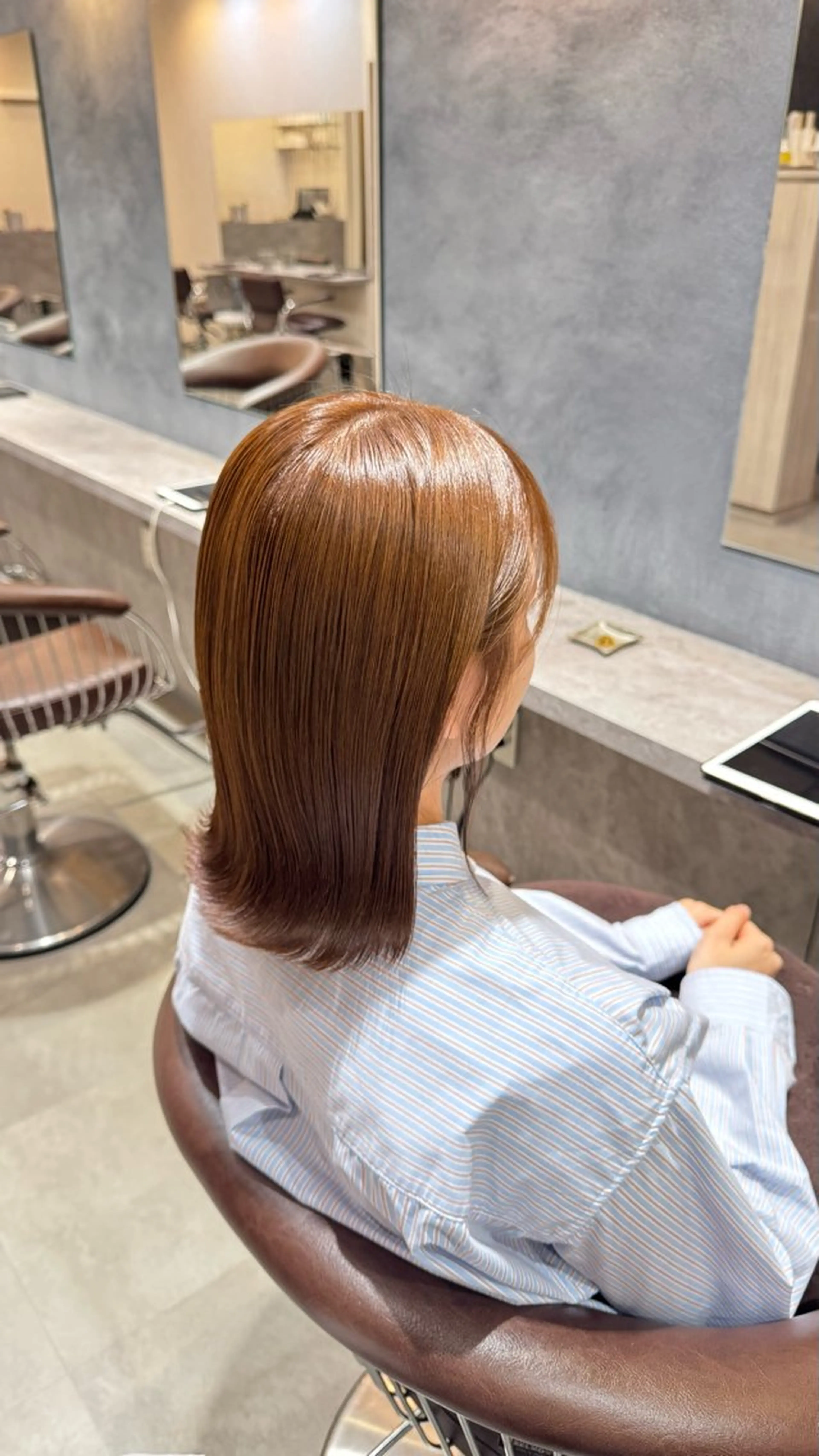 ミディアム カラー 清水 菜々子のヘアスタイル