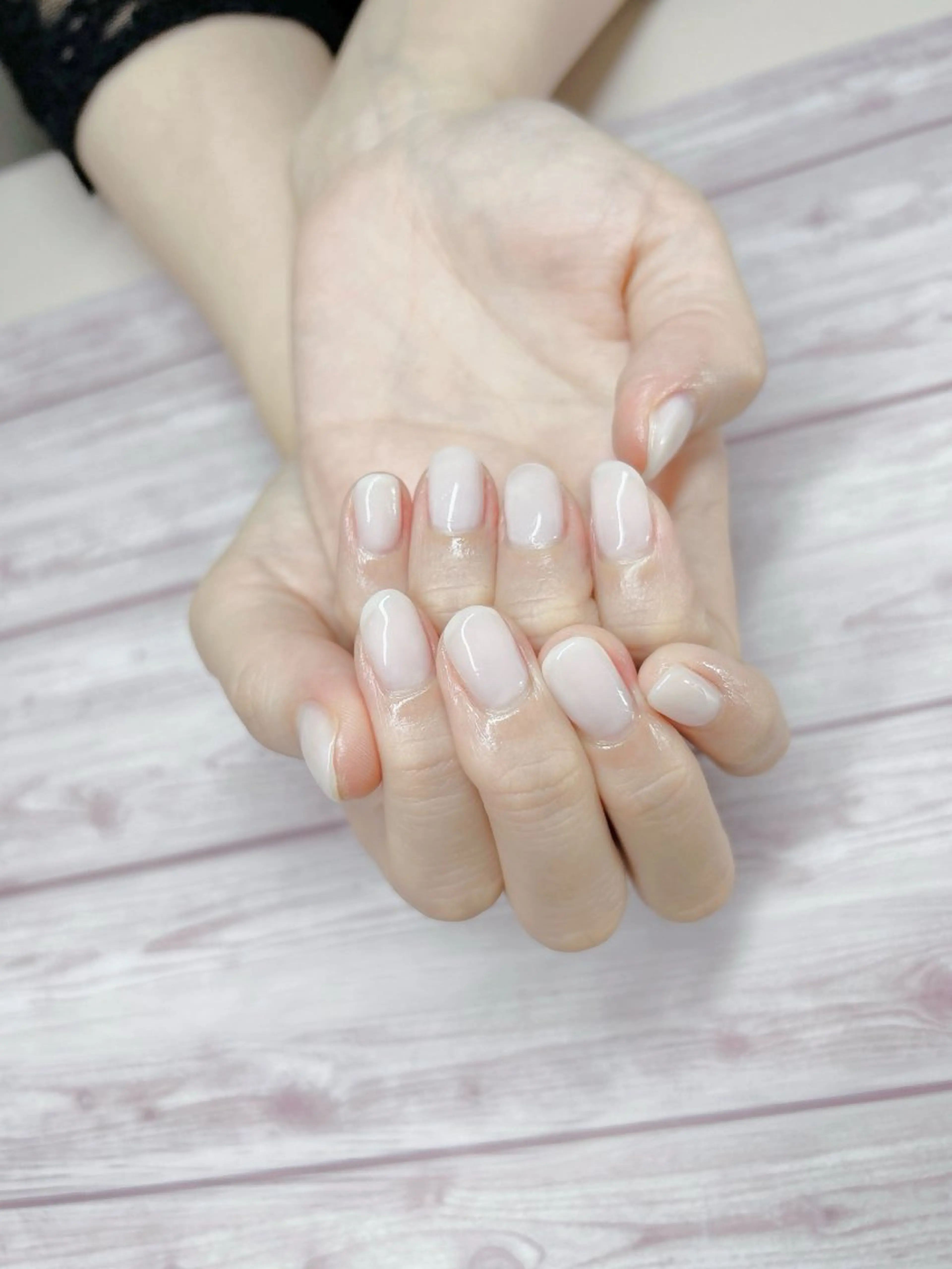 ネイル ワンカラーネイル ホワイト MYu Beauty Salon YURIのネイルデザイン