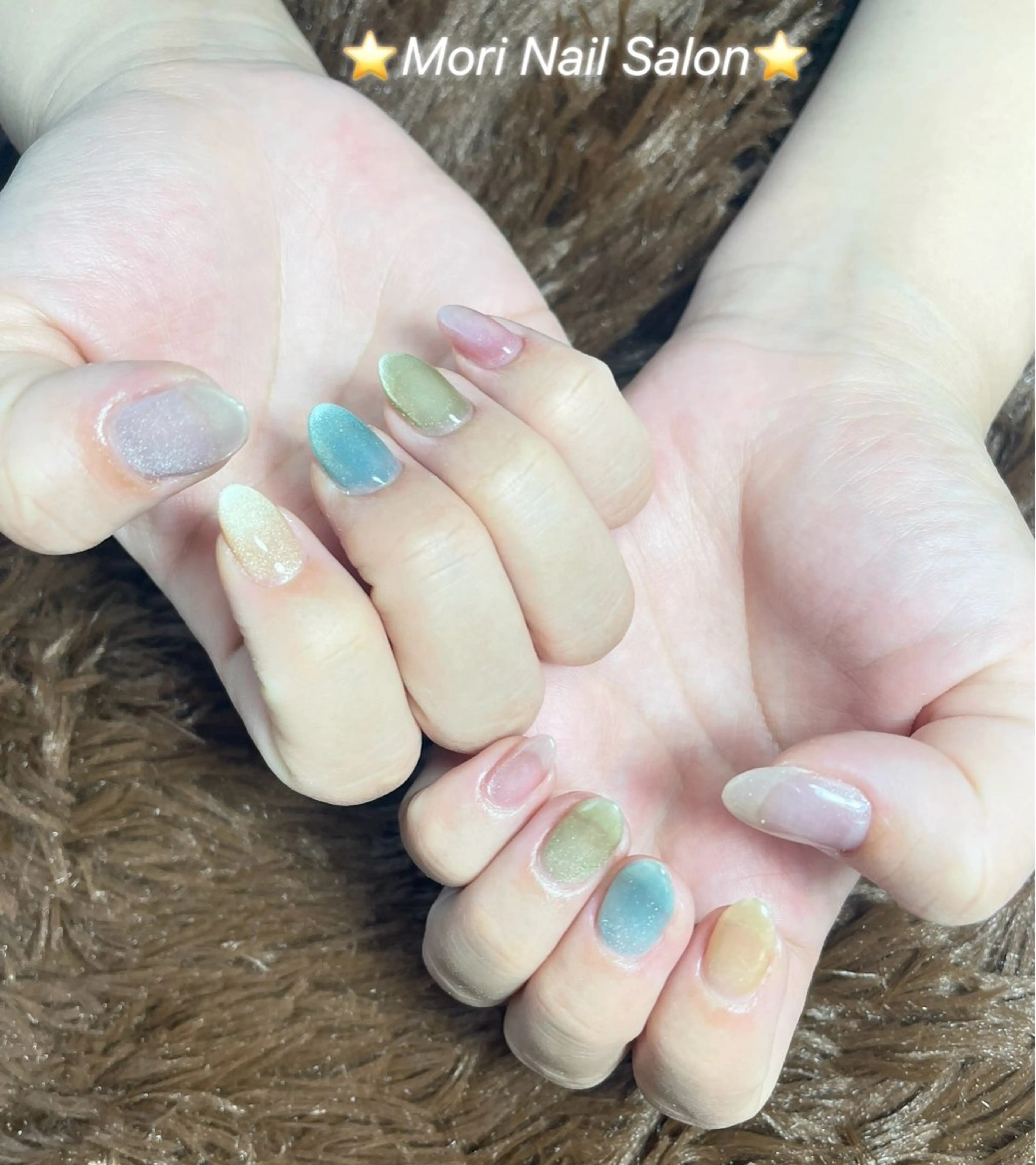 ネイル ジェルネイル マグネットネイル MORI ネイル SALONのネイルデザイン