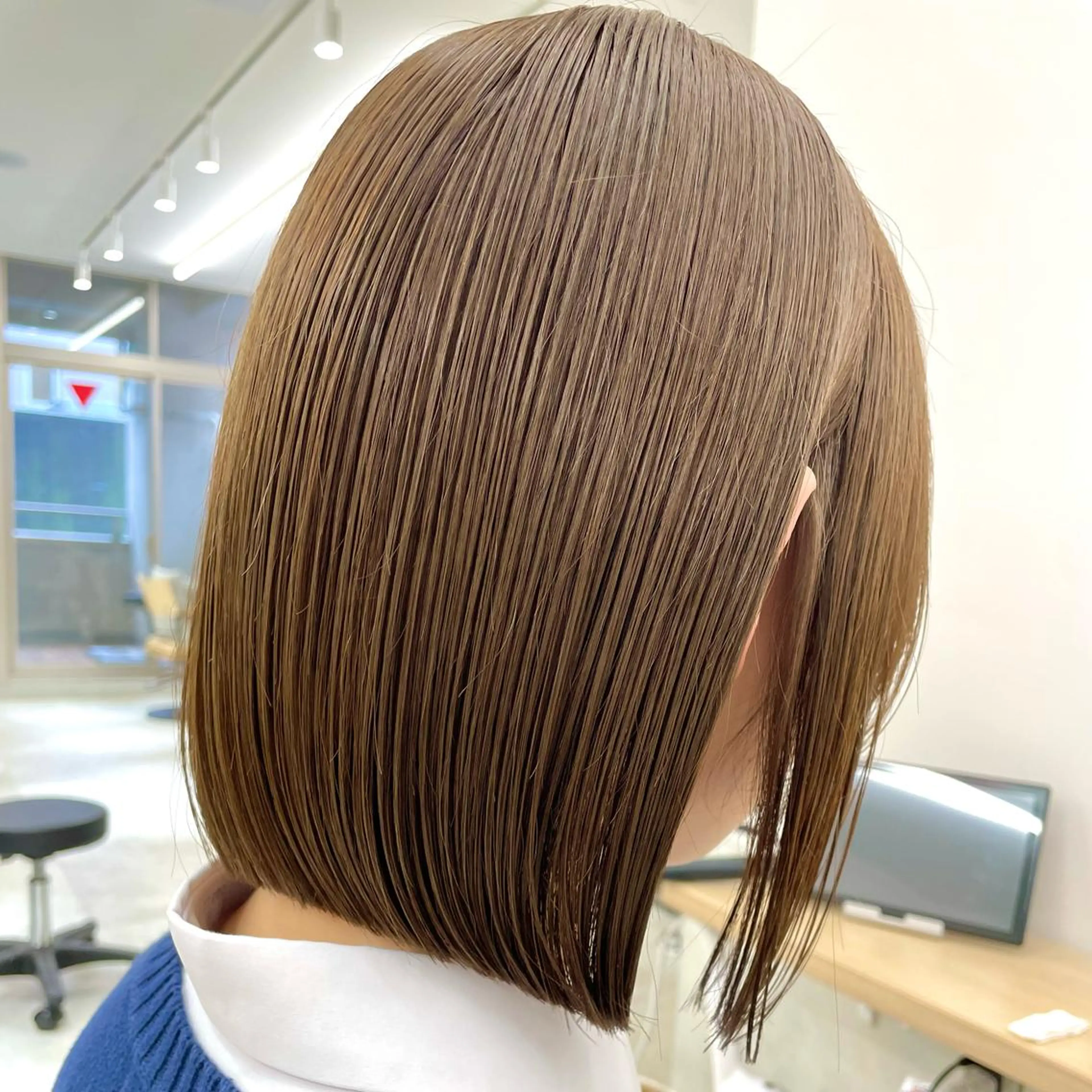 ショート カラー ベージュカラー ボブ レイヤー職人 横浜/似合わせ/秋山のヘアスタイル