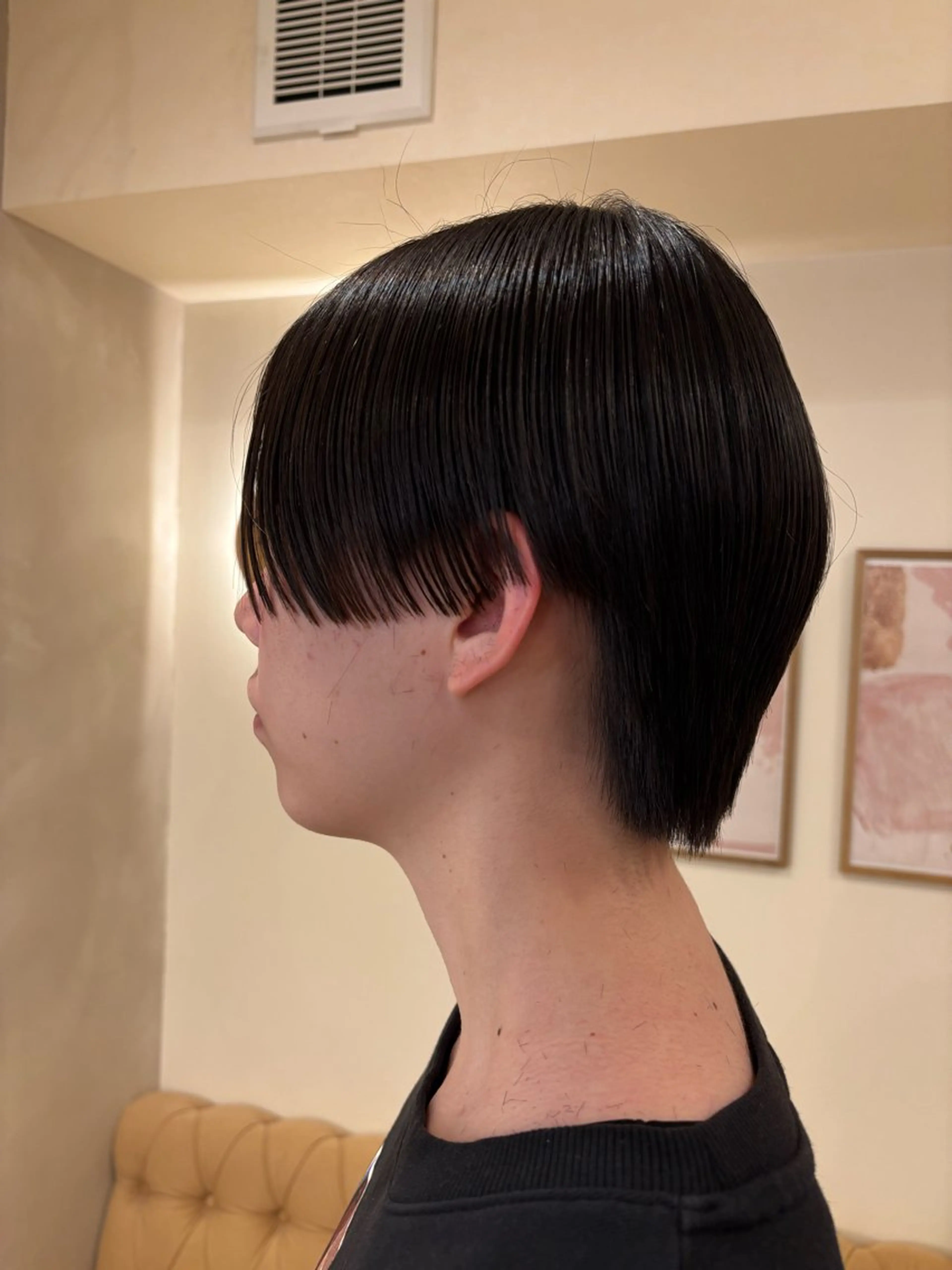 ショート ハンサムショート ショートヘア シンバヒナノ/パーマ レイヤー/髪質改善のヘアスタイル