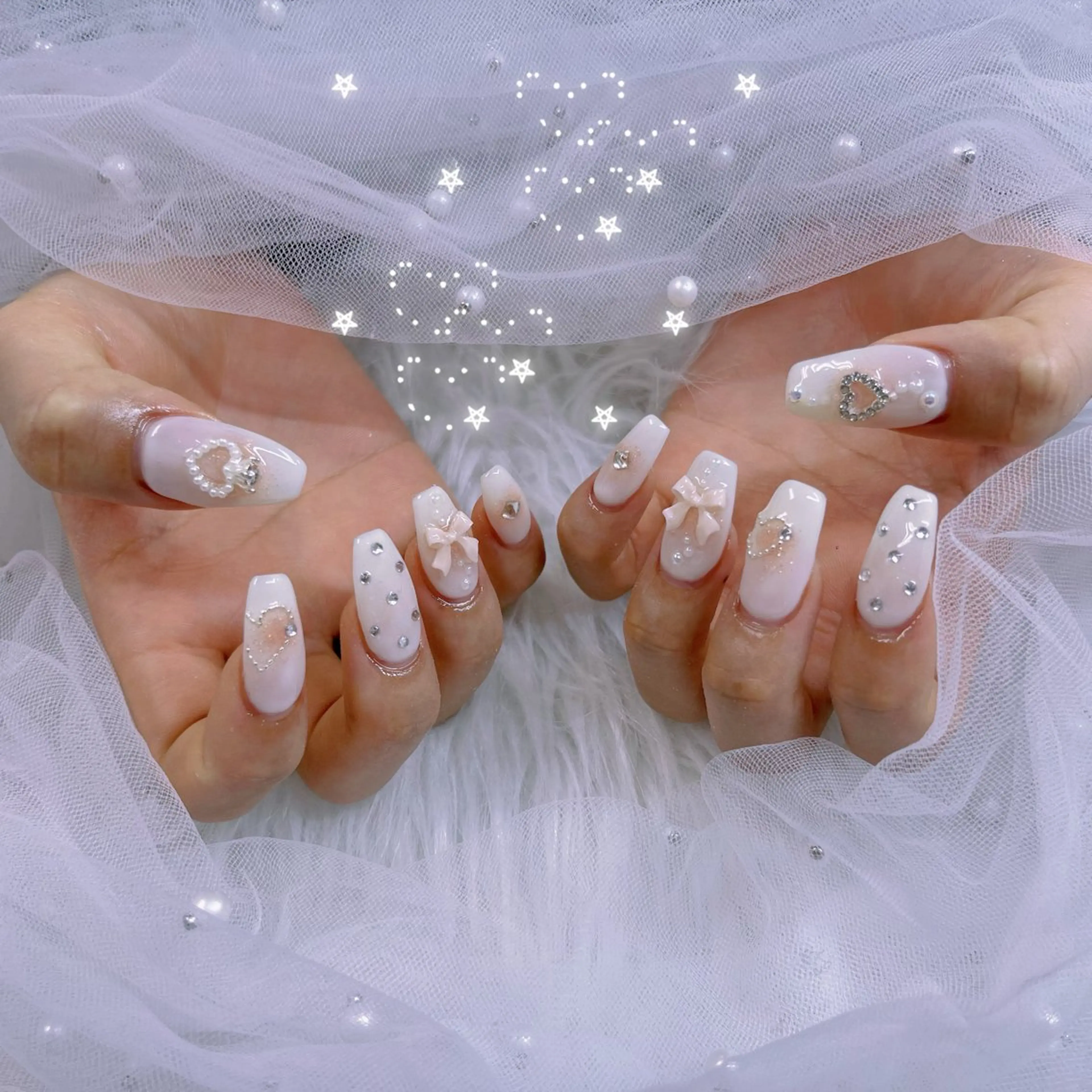 ネイル パーツ全部¥110 サロンミミのネイルデザイン