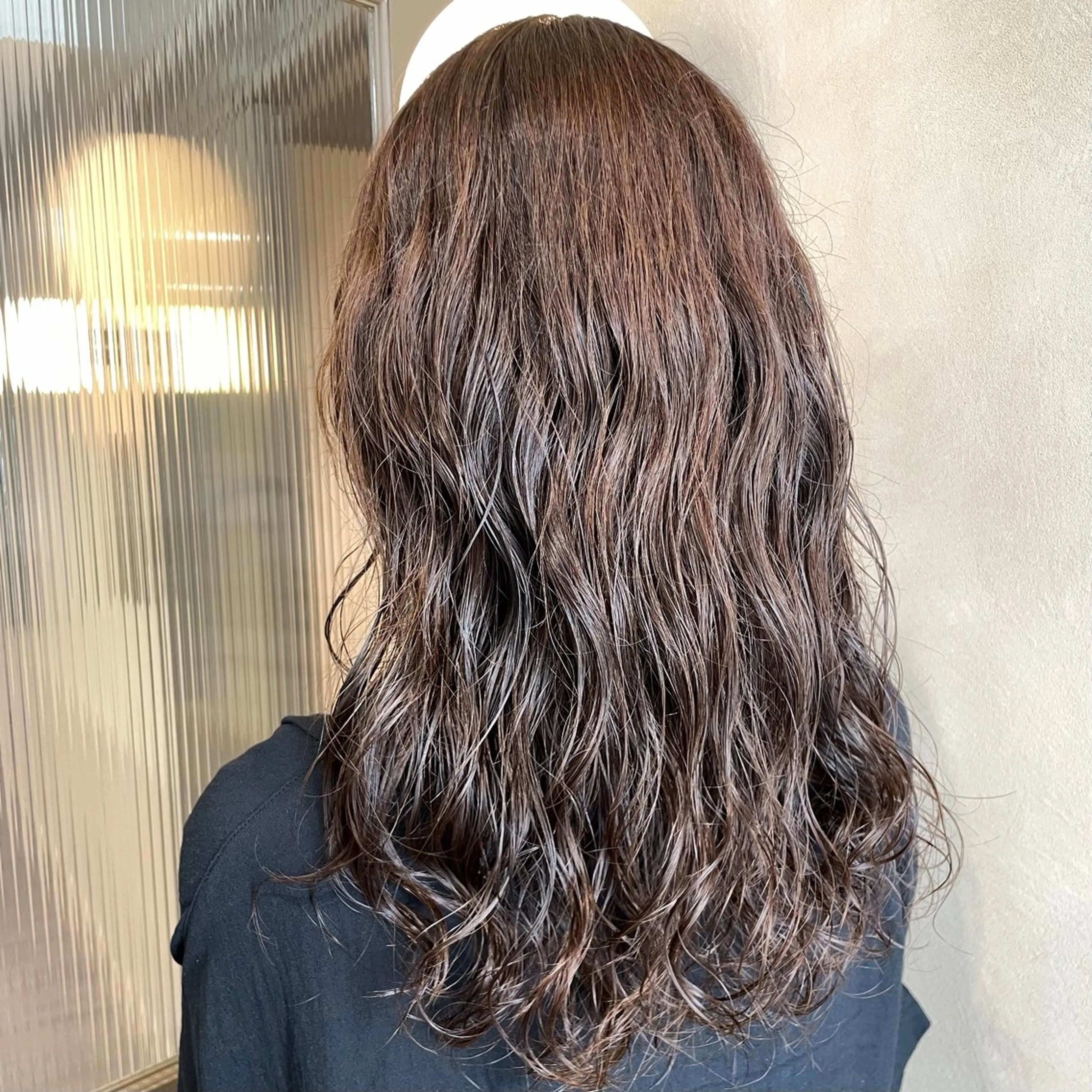 ロング カラー パーマ カット ヘアカラー パーマ トリートメント 黒坂 唯奈 /パーマとボブ特化のヘアスタイル