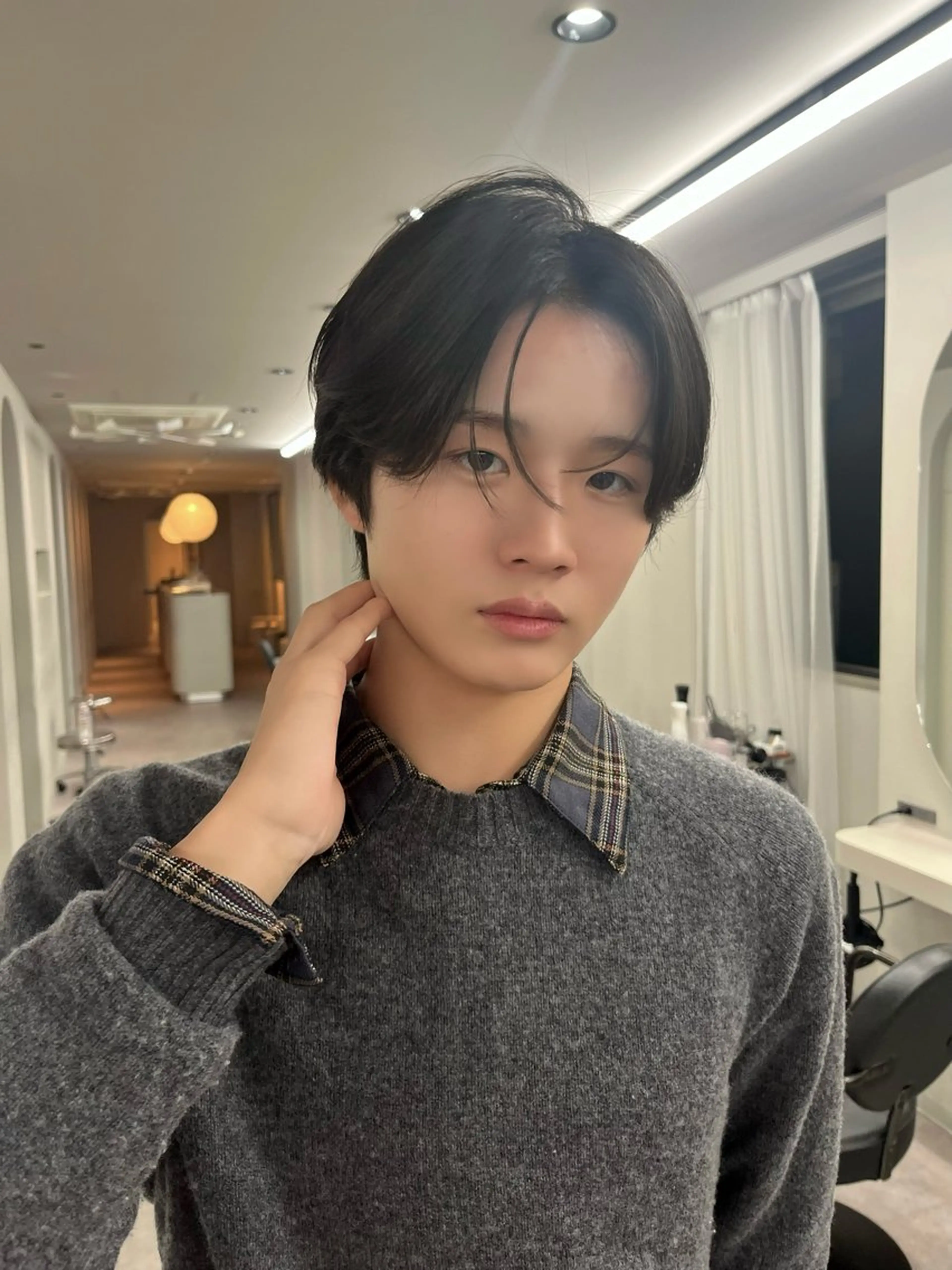 メンズ アイブロウ カット アイカ🐺 ナチュラル韓国ヘアのヘアスタイル