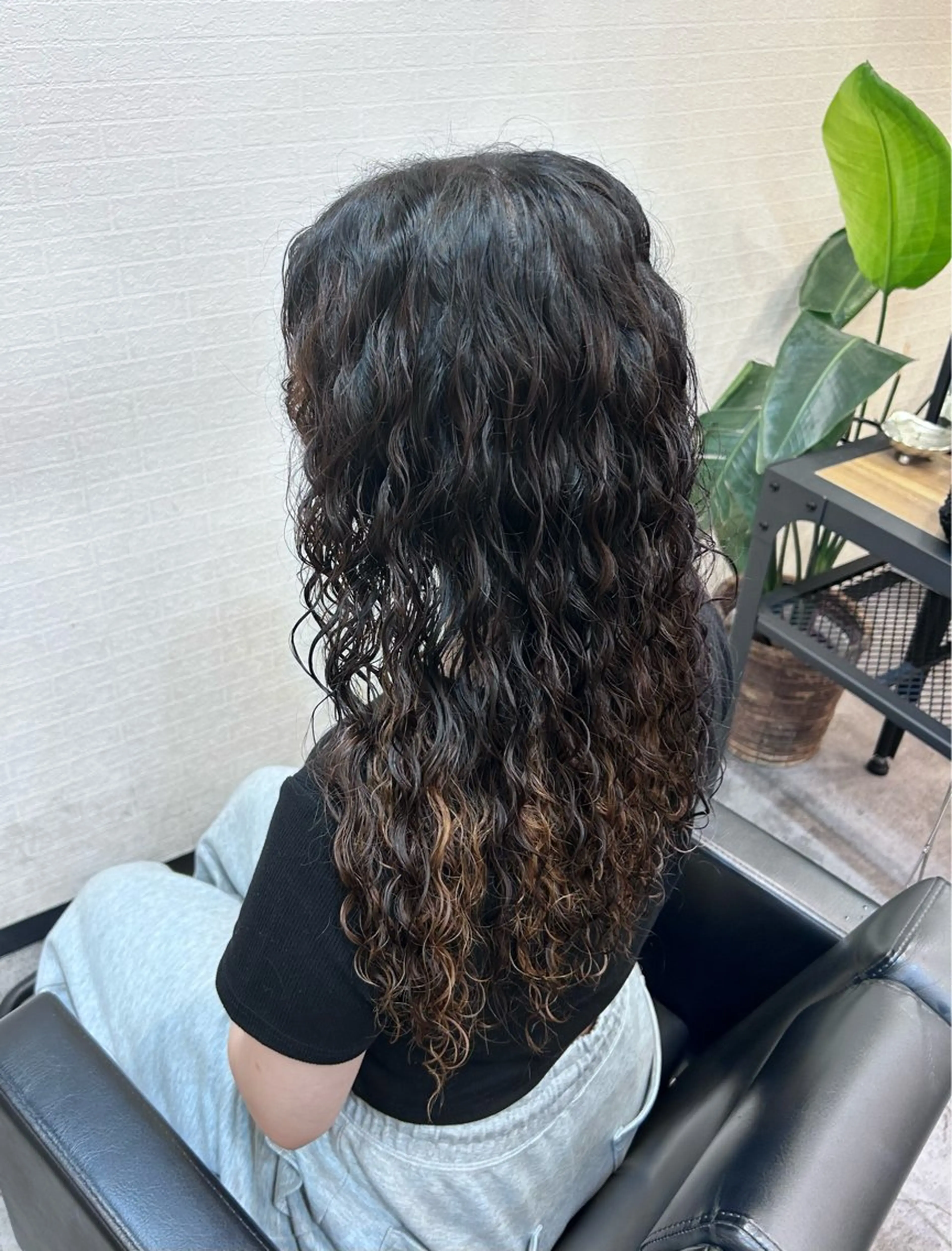 ロング パーマ Leopard hairsalon所属・☆*:.｡ みさ🐆🌿･:*のヘアスタイル