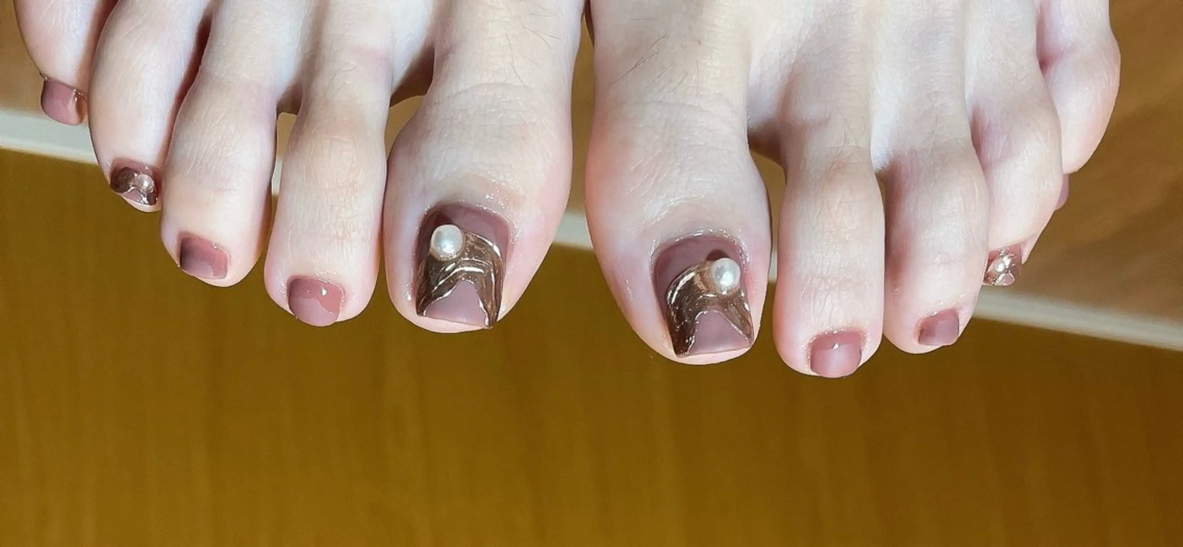 ネイル フットネイル liberté🫧 新小岩のネイルデザイン