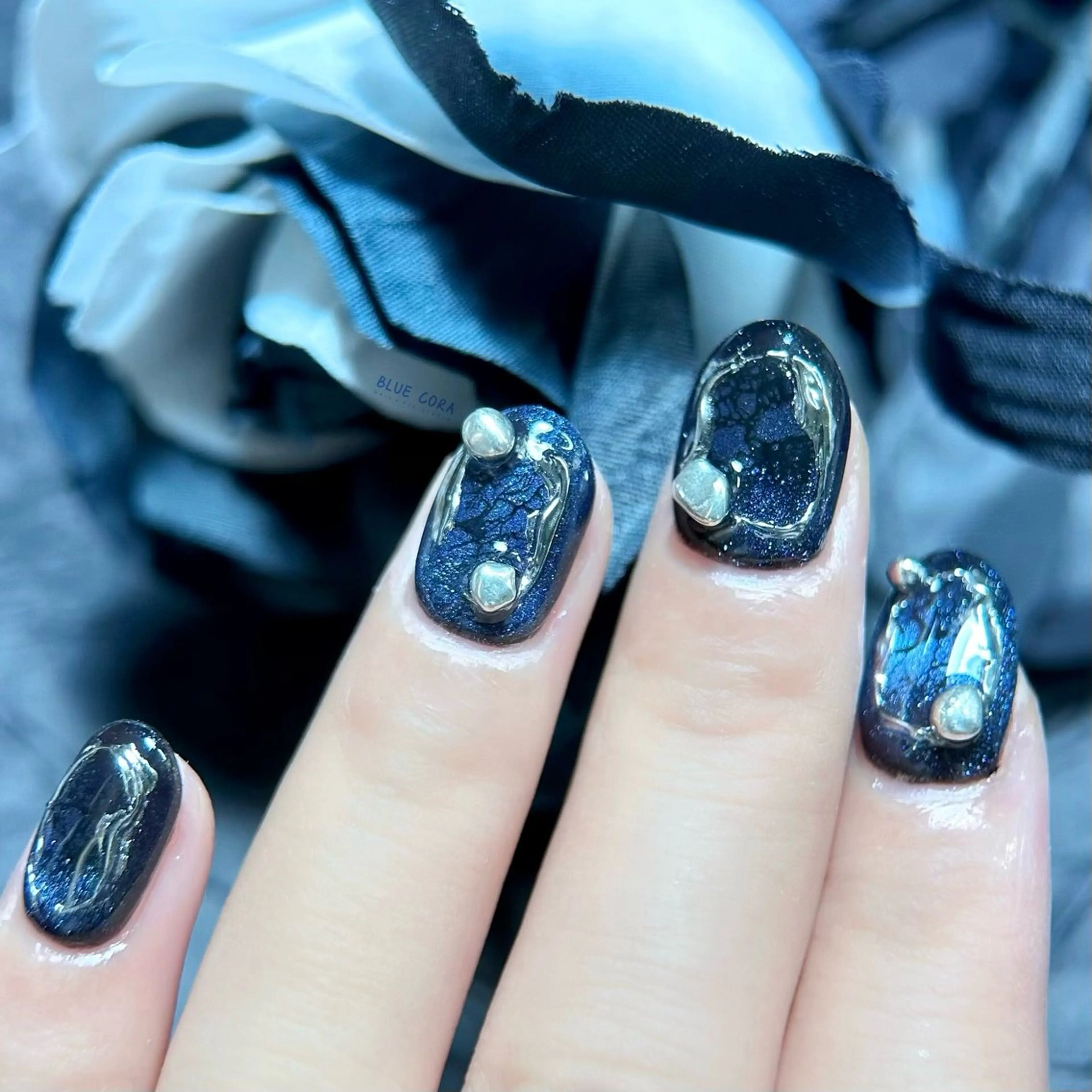 ネイル レース マグネットネイル ミラーネイル ハンドネイル ハンドケア BLUE CORA所属・BLUE CORAのネイルデザイン