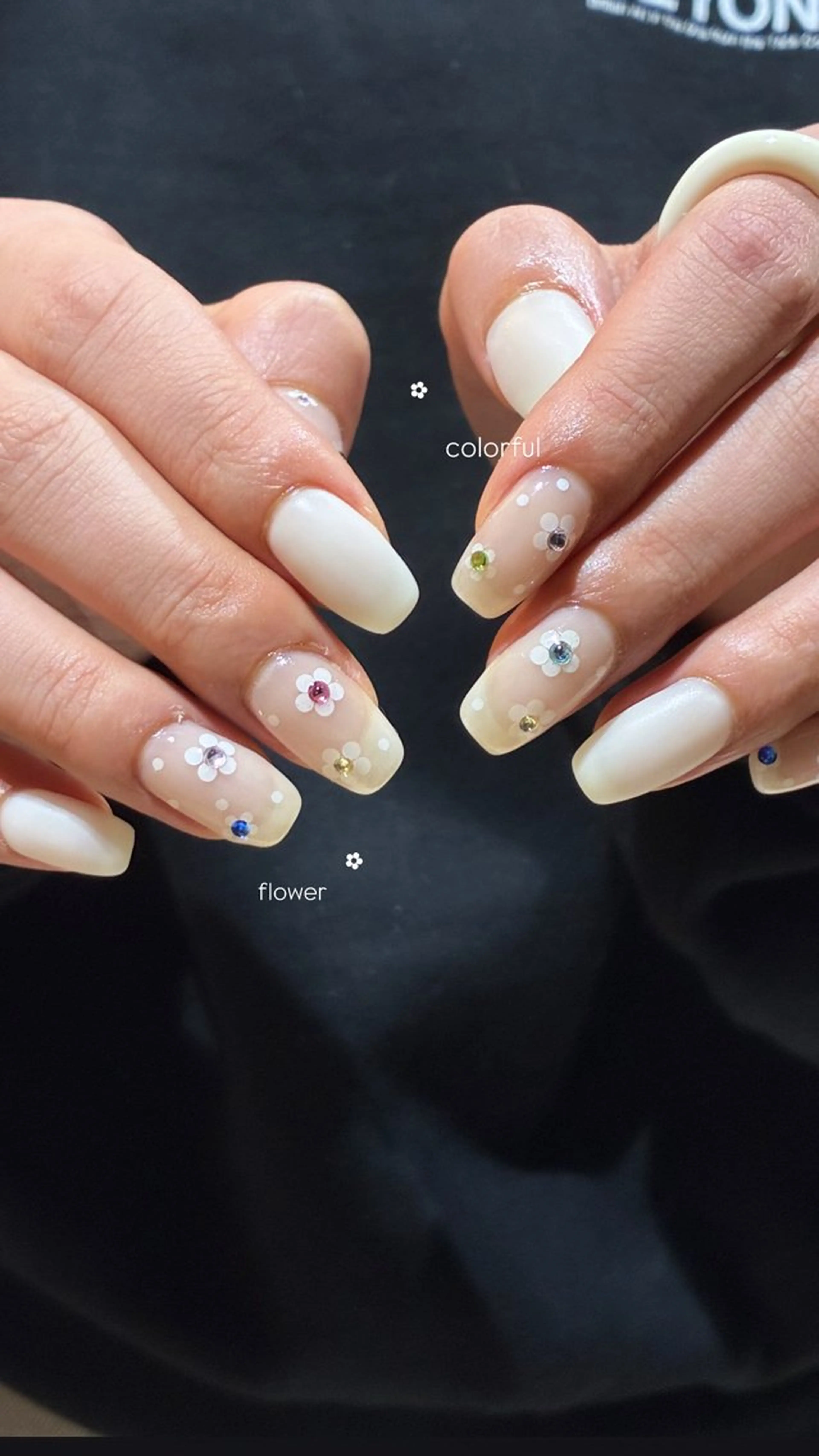 ネイル Aki ୨୧のネイルデザイン