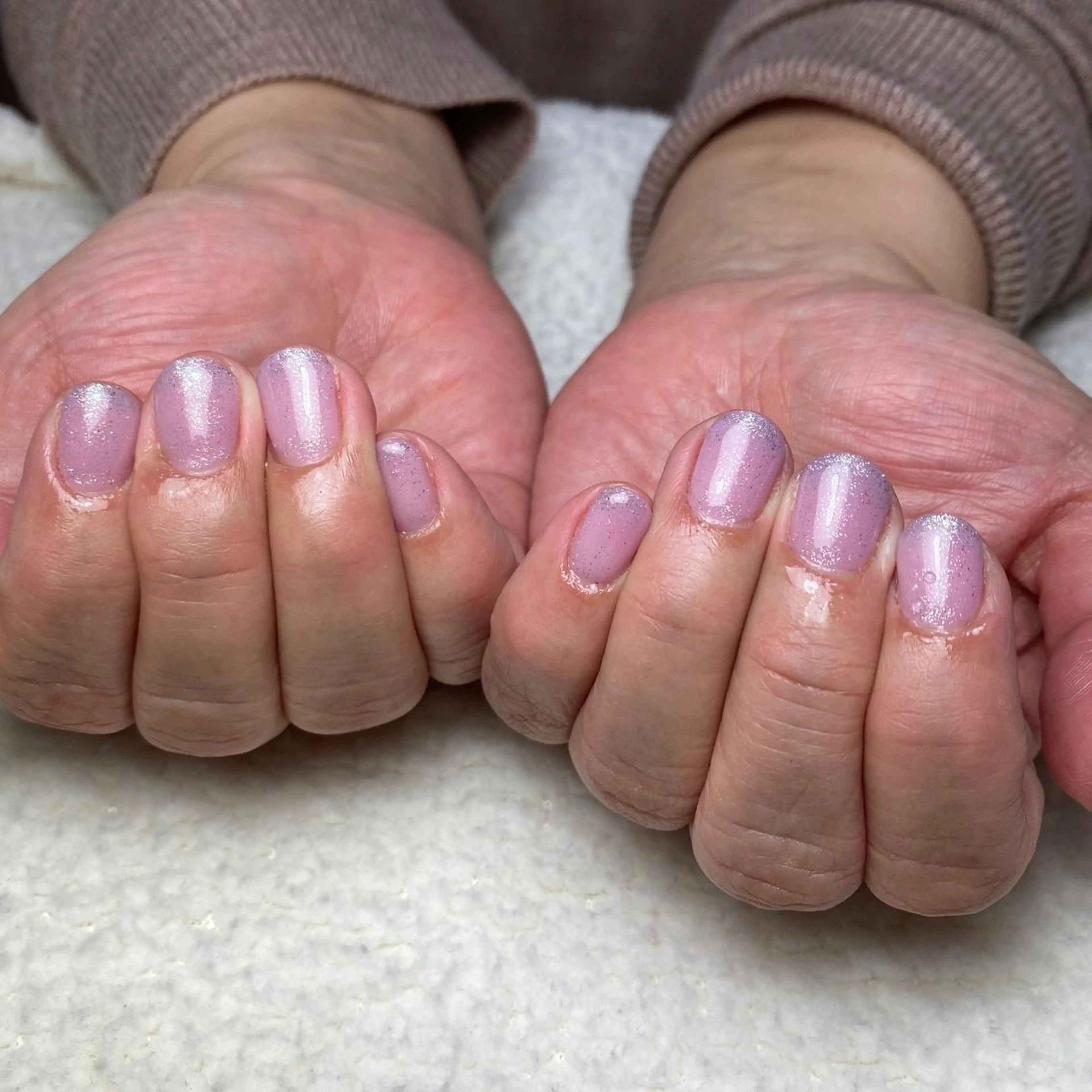 ネイル ジェルネイル 冬ネイル クリスマス ハンドネイル COCO +のエステ・リラクイメージ