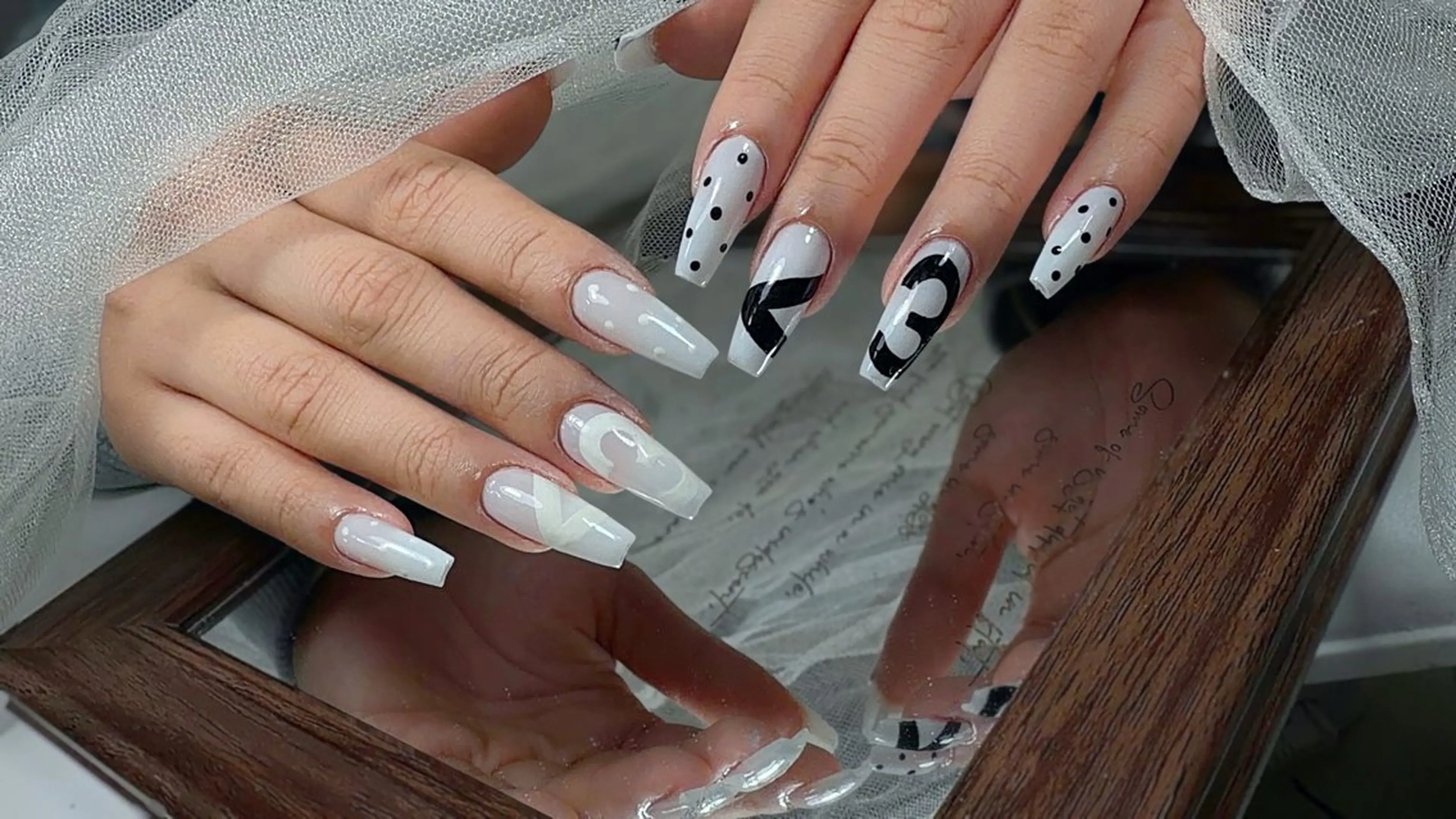 ネイル 長さ出し ハンドネイル Ayumi nails川崎店のネイルデザイン