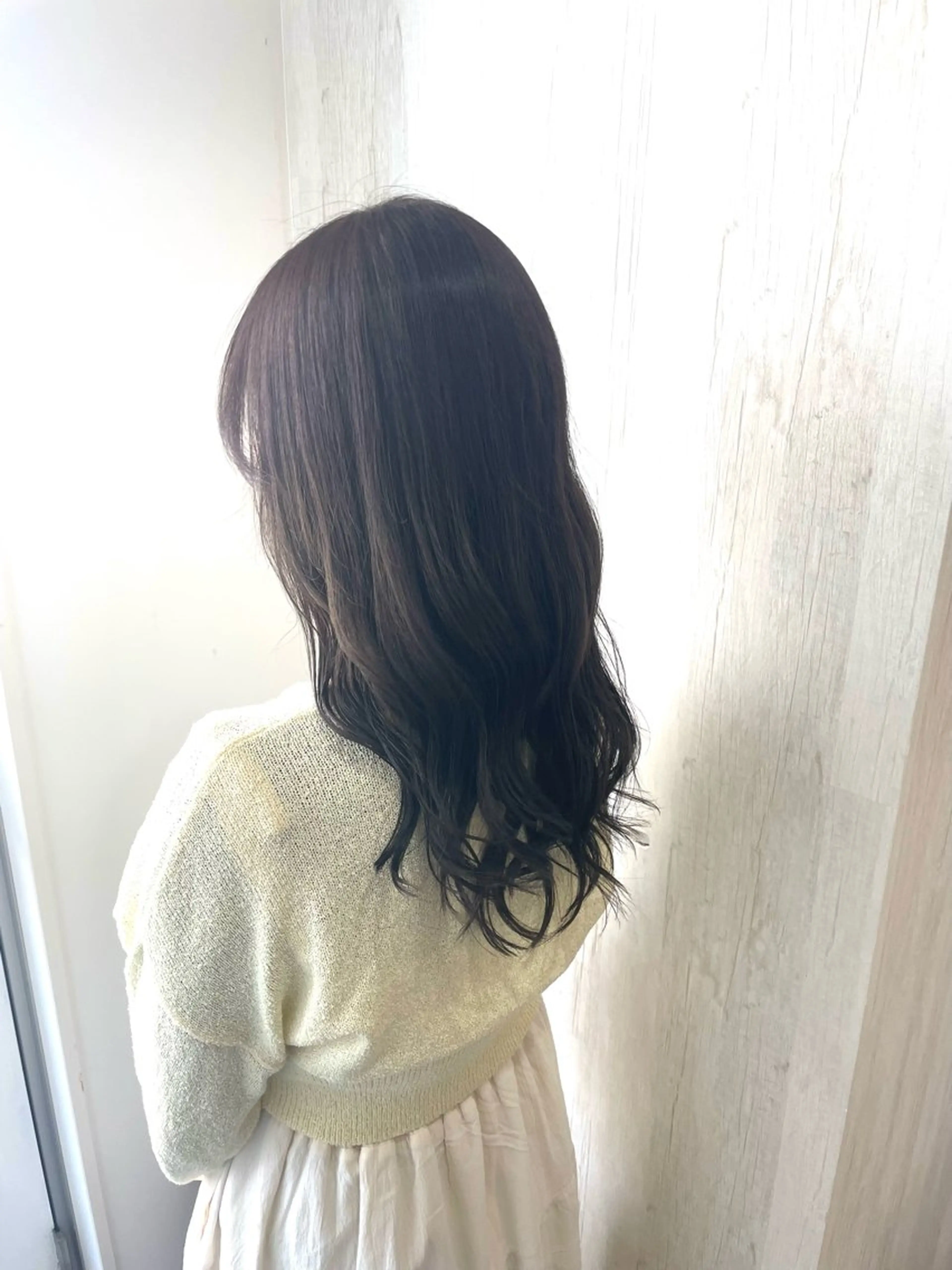 カラー ブリーチ ケアブリーチ ダブルカラー イヤリングカラー ハイライトカラー カット ヘアカラー トリートメント ヘッドスパ 🍀火曜以外予約⭕ 安藤澪央☘️のヘアスタイル