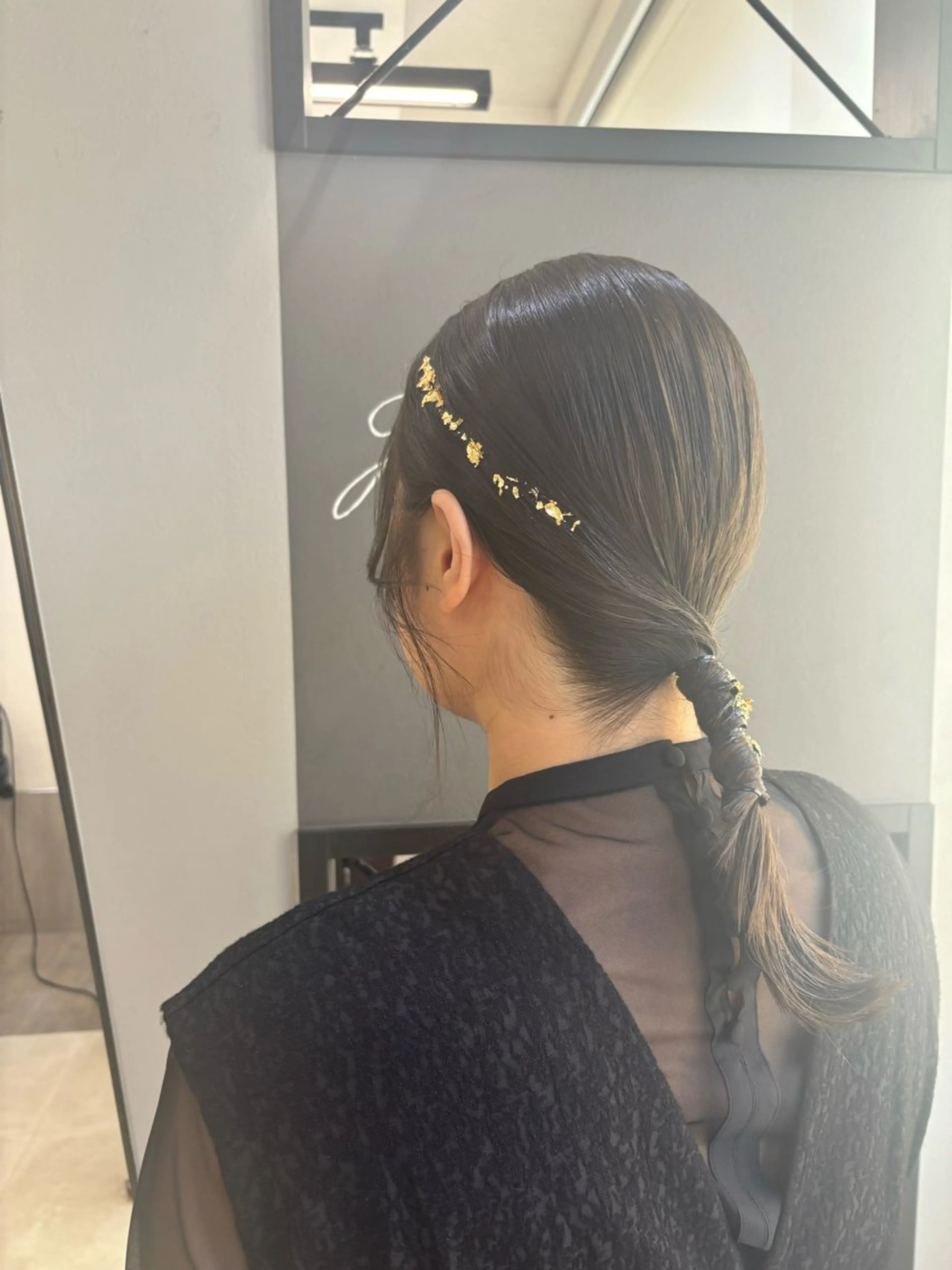 セミロング ヘアカラー ヘアセット ブリーチなしWカラー ヘアセット菜希のヘアスタイル