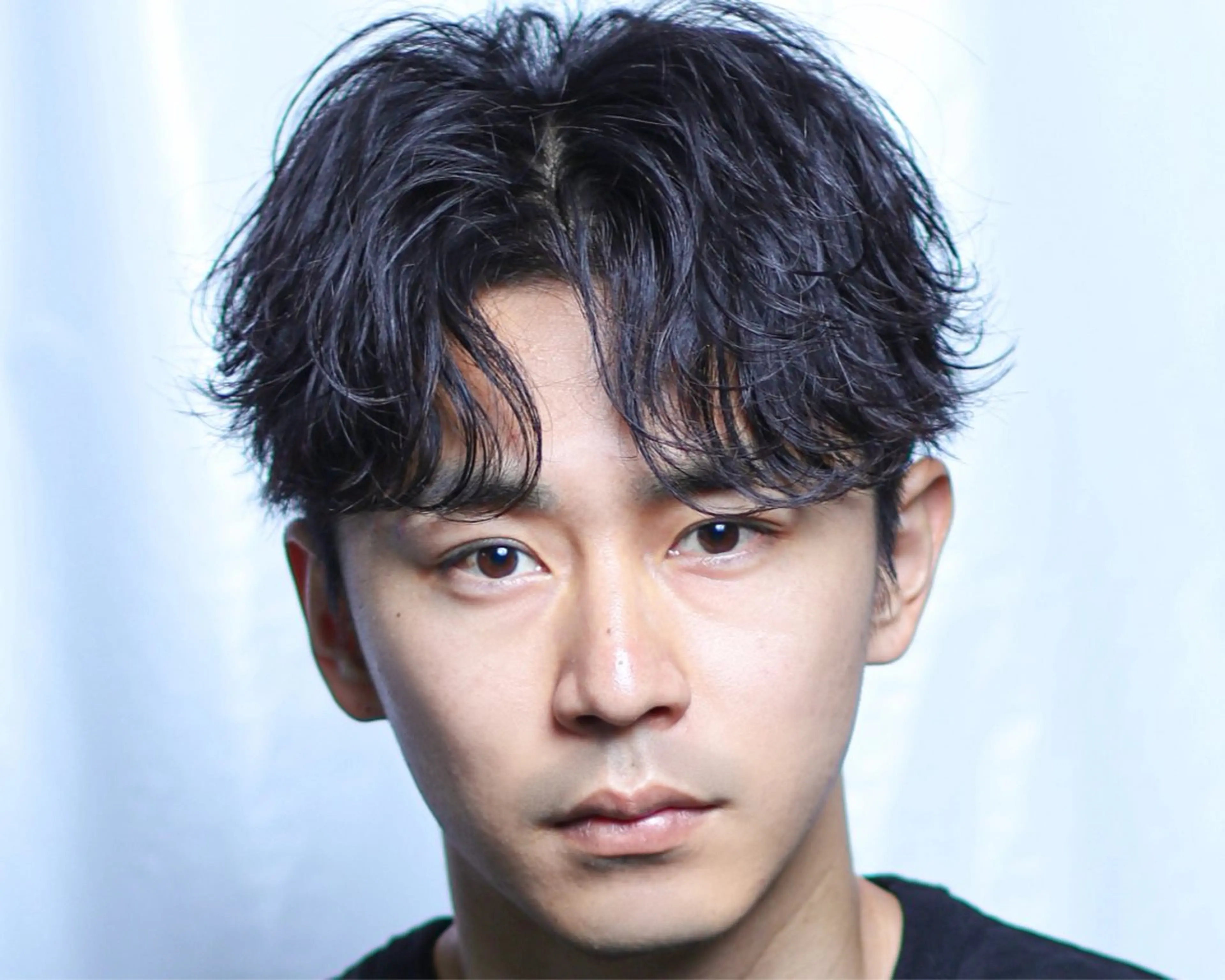 ショート パーマ メンズ センターパート メンズパーマ 波巻きパーマ カット パーマ 【メンズパーマ】 I-LANDのヘアスタイル