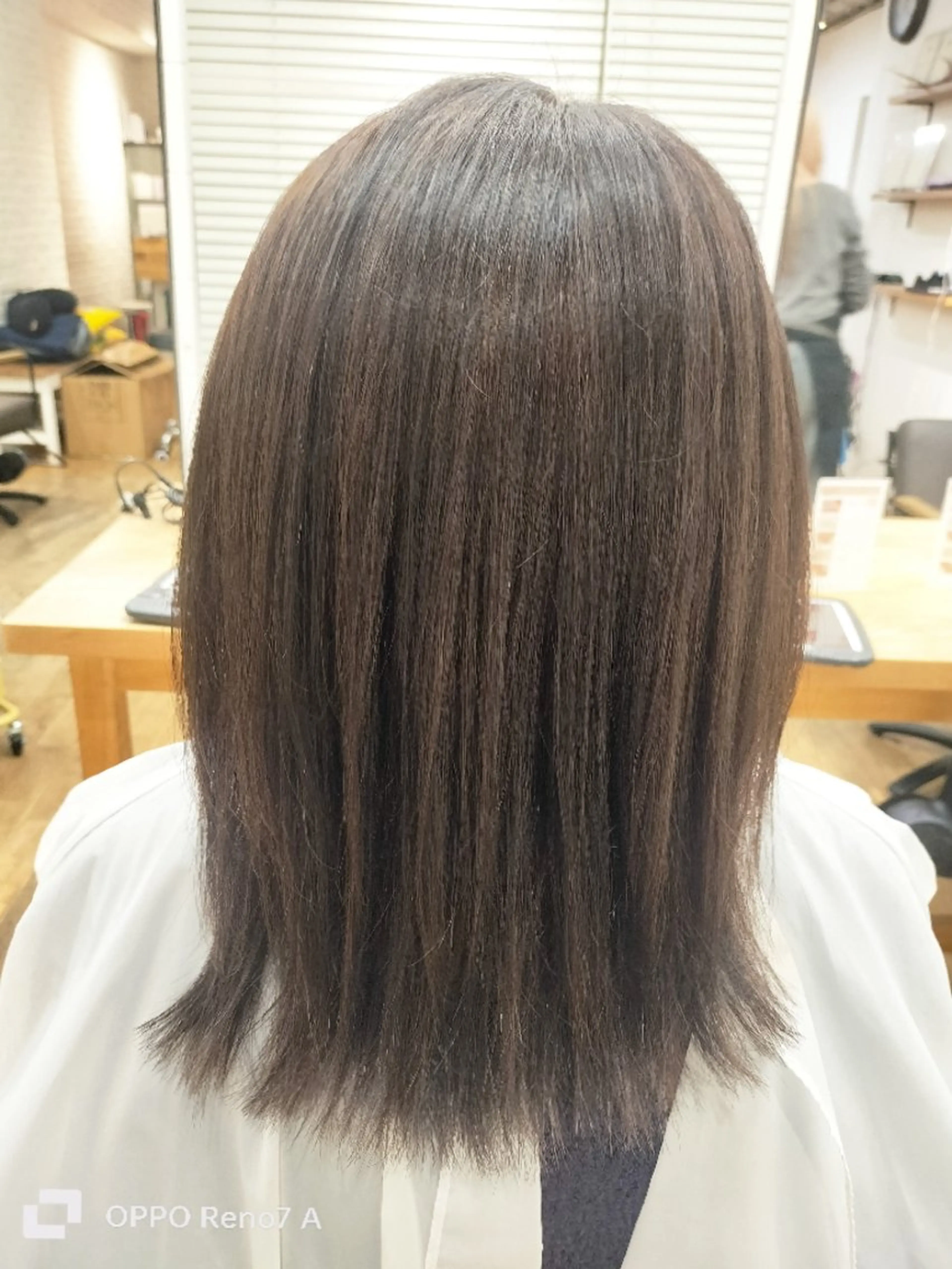 セミロング ほんま ひろみのヘアスタイル