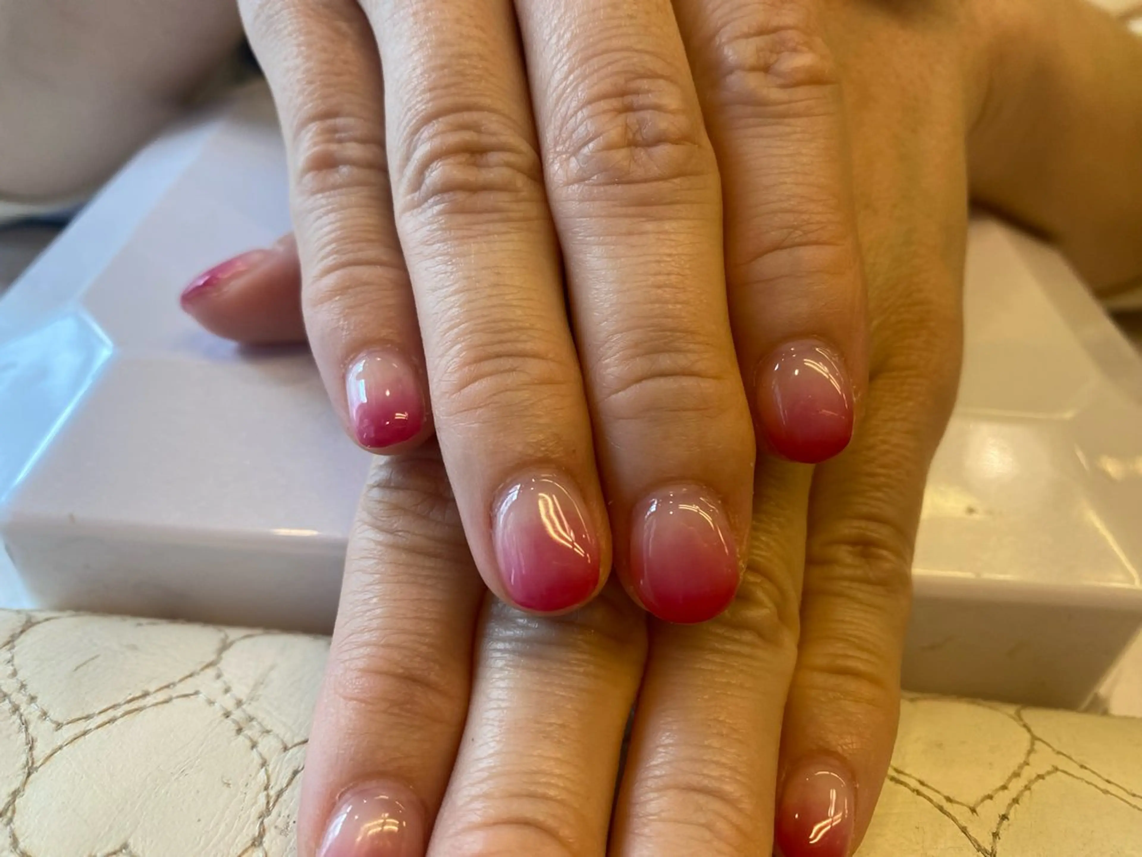 ネイル グラデーション 長谷部 華菜のネイルデザイン