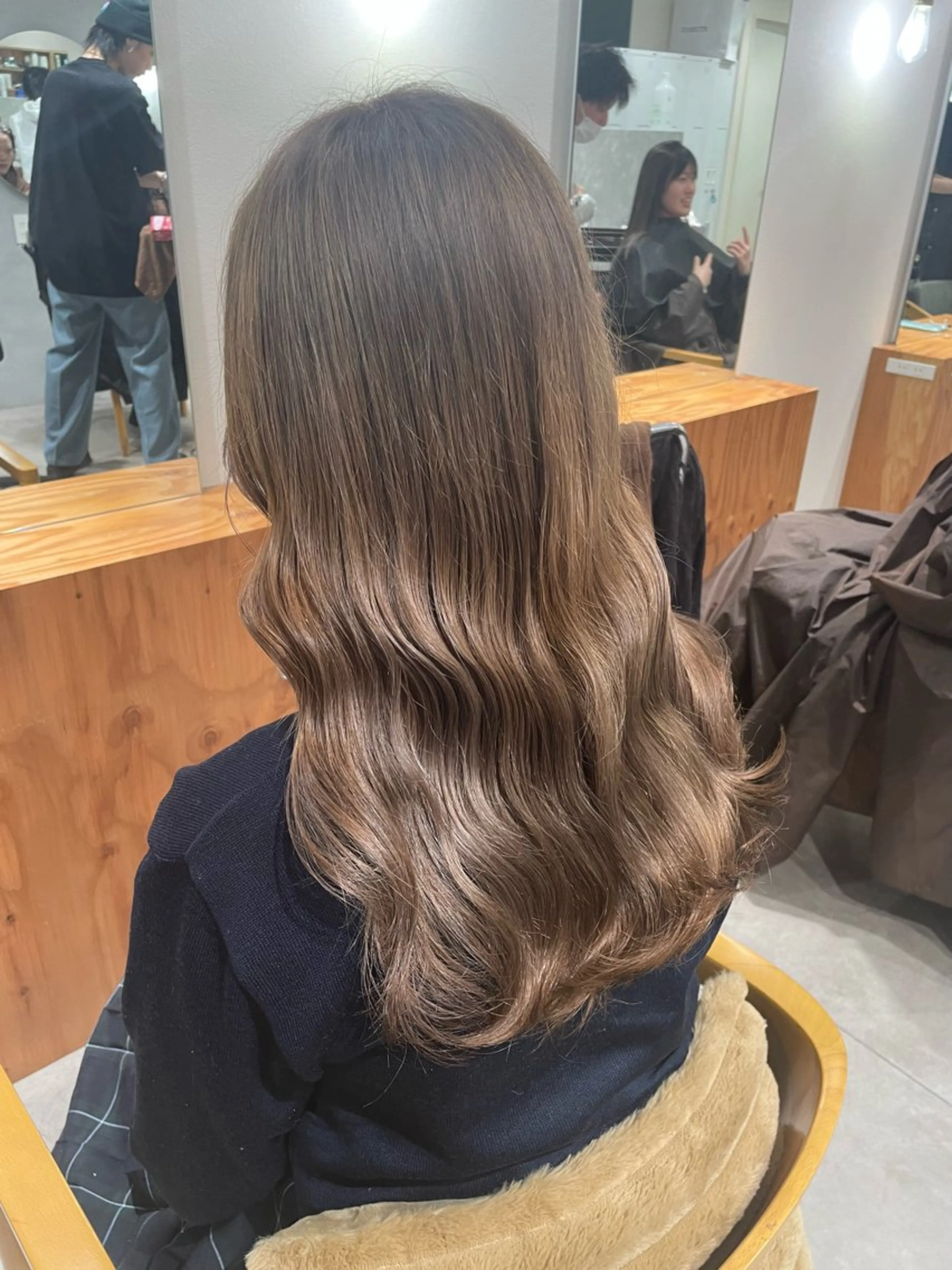 ミディアム カラー カット ヘアカラー ENN藤本 大輝艶感カラーのヘアスタイル