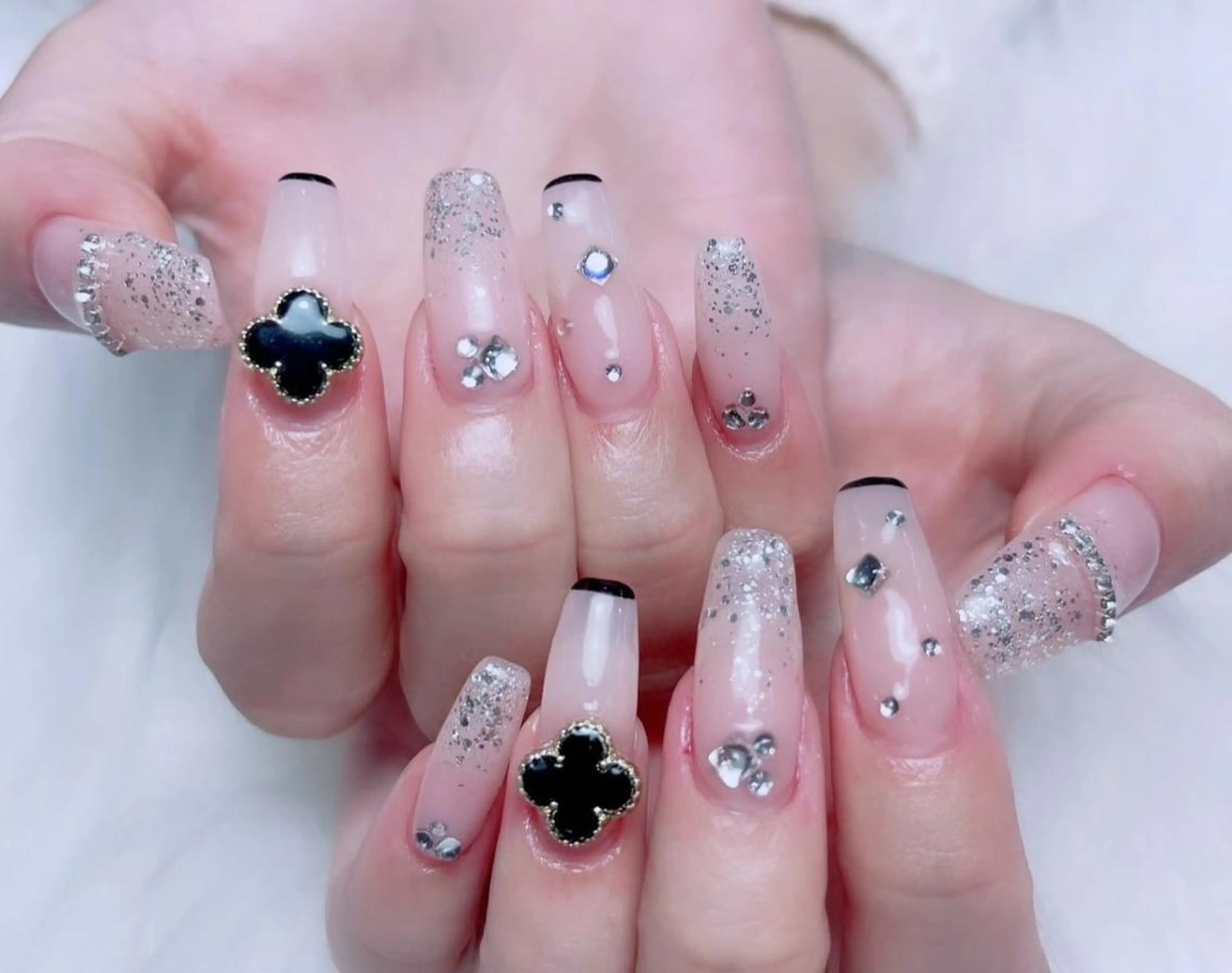 ネイル ハンドネイル Elegant beautyのネイルデザイン