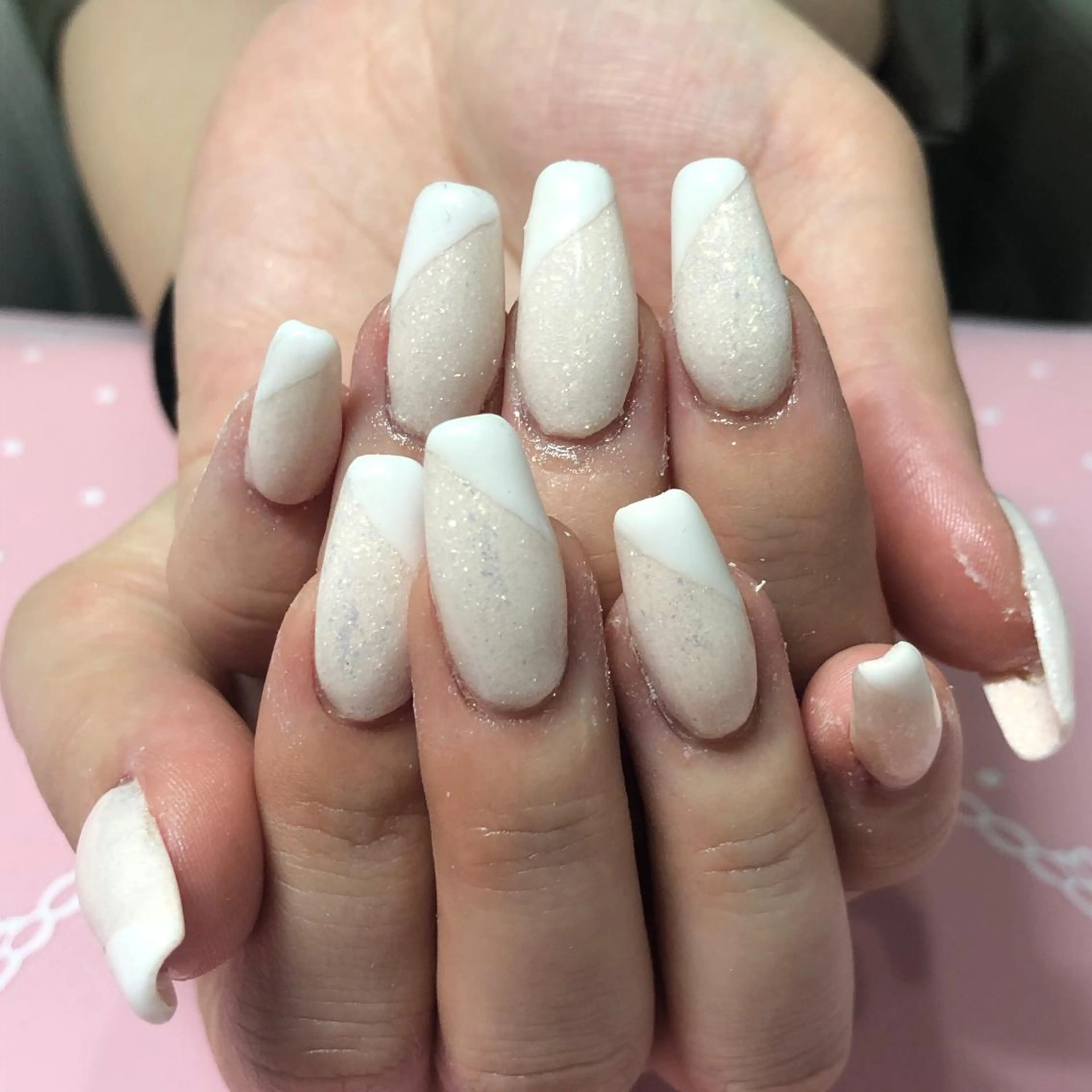 ミディアム ネイル フレンチネイル ハンドネイル 《LB》ラブリエ Nail&eyeのマツエク・マツパデザイン