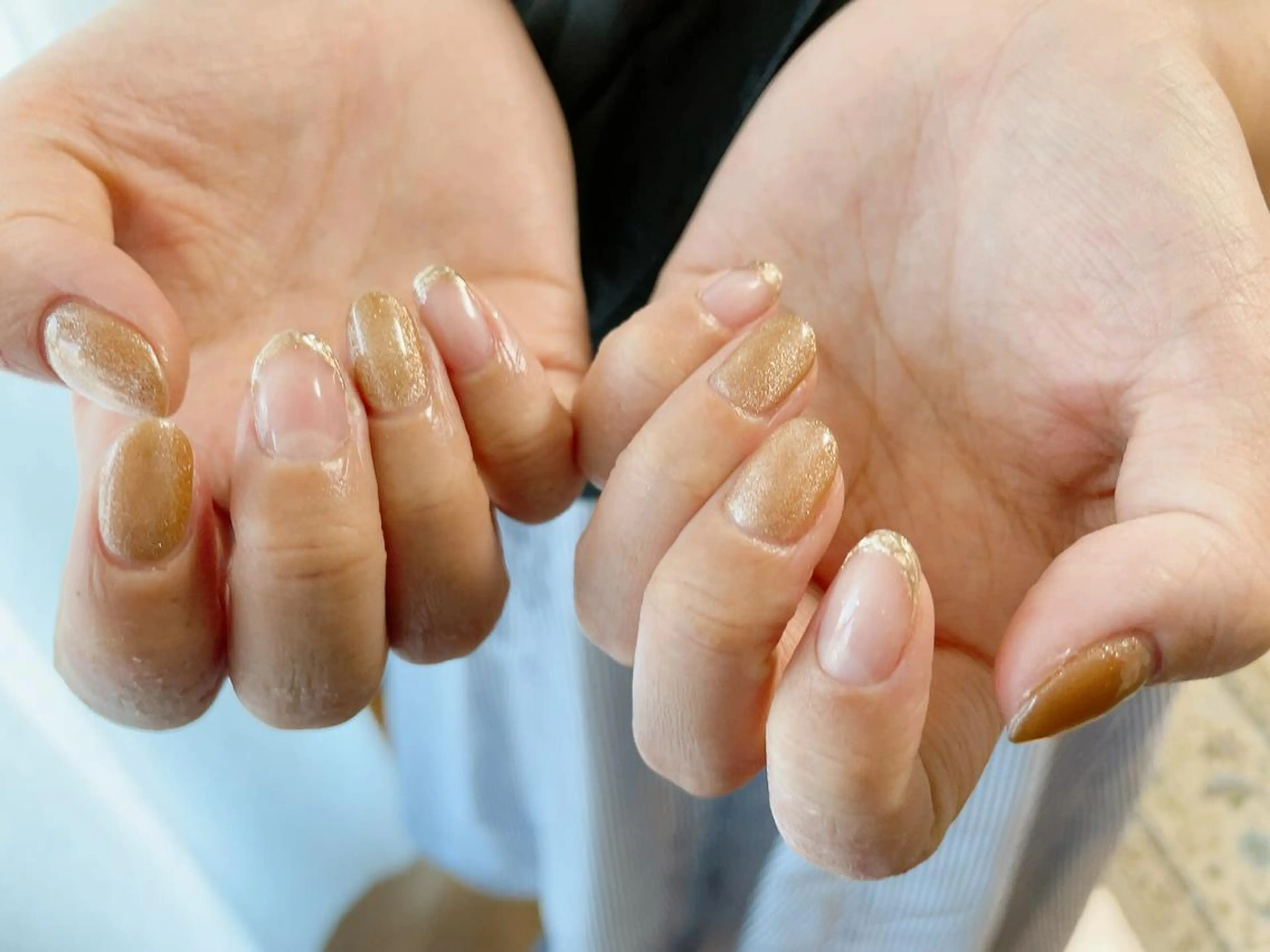 ネイル オーロラネイル フラワーネイル フットネイル フレンチネイル ジェルネイル mogunail &blowのネイルデザイン