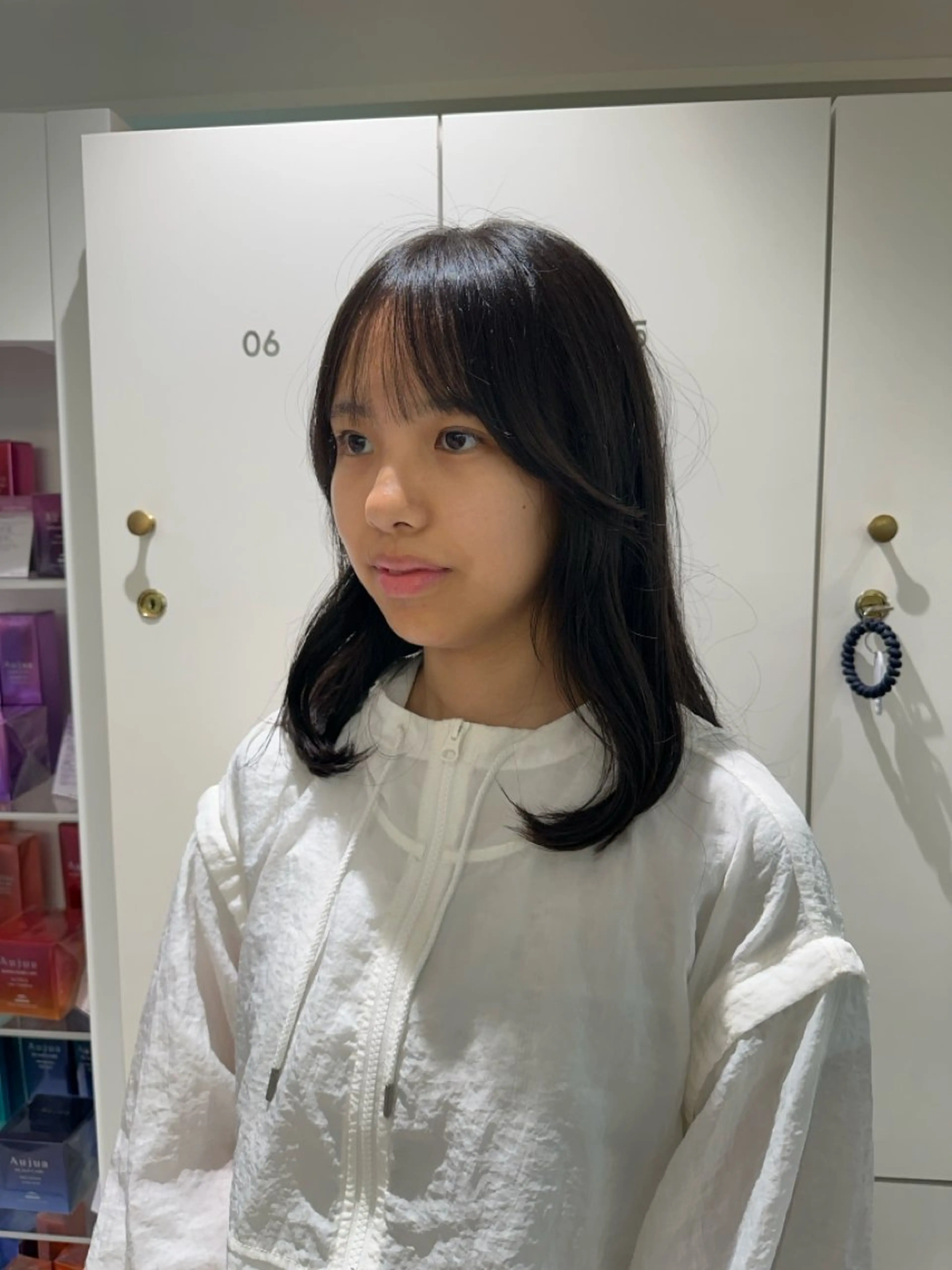 ミディアム 伸ばしかけ 切りっぱなし/髪質 改善矯正/さやか🫧のヘアスタイル