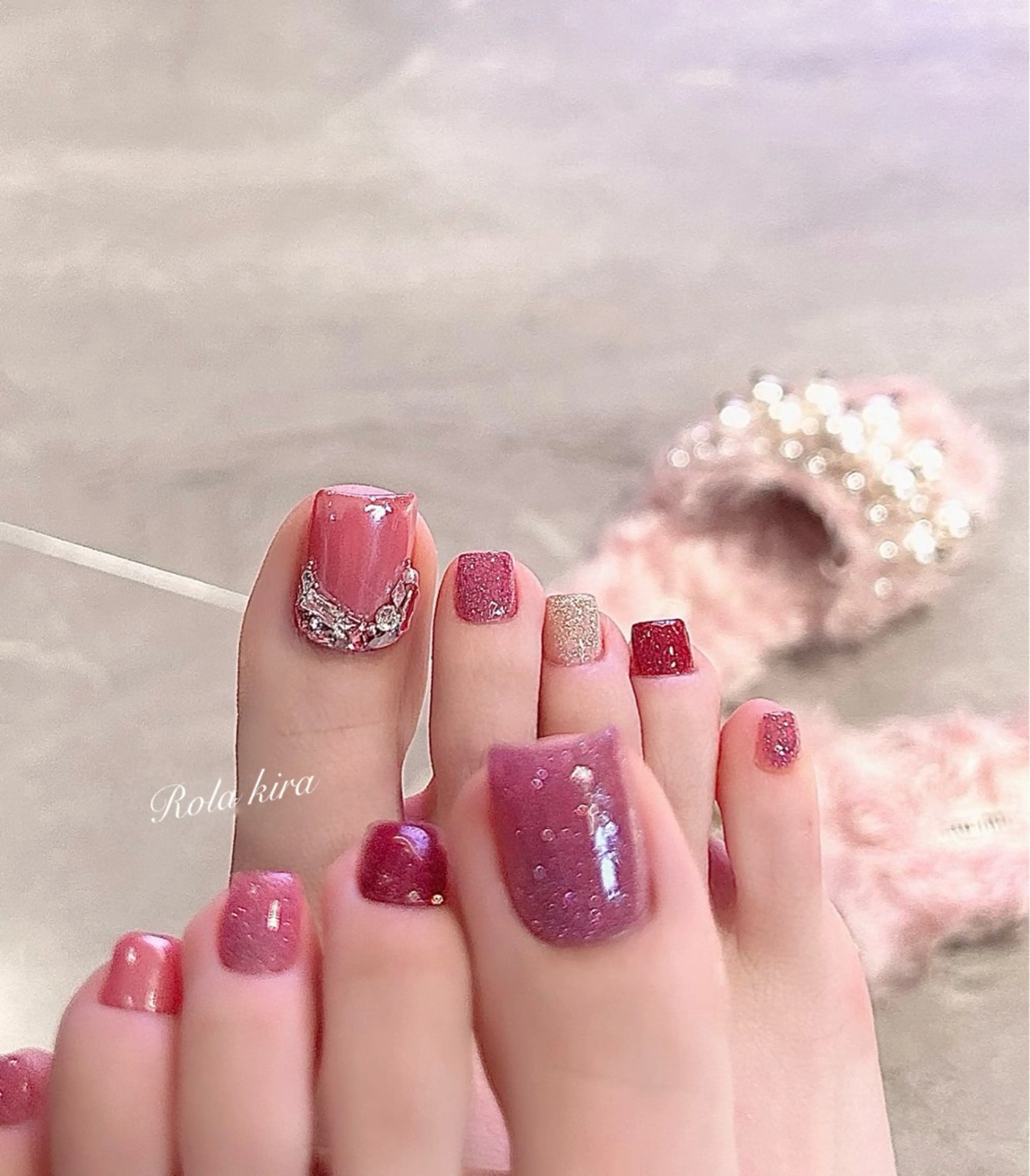 ネイル チークネイル 長さ出し フットネイル フレンチネイル ジェルネイル フットネイル Rola kira 麗のネイルデザイン