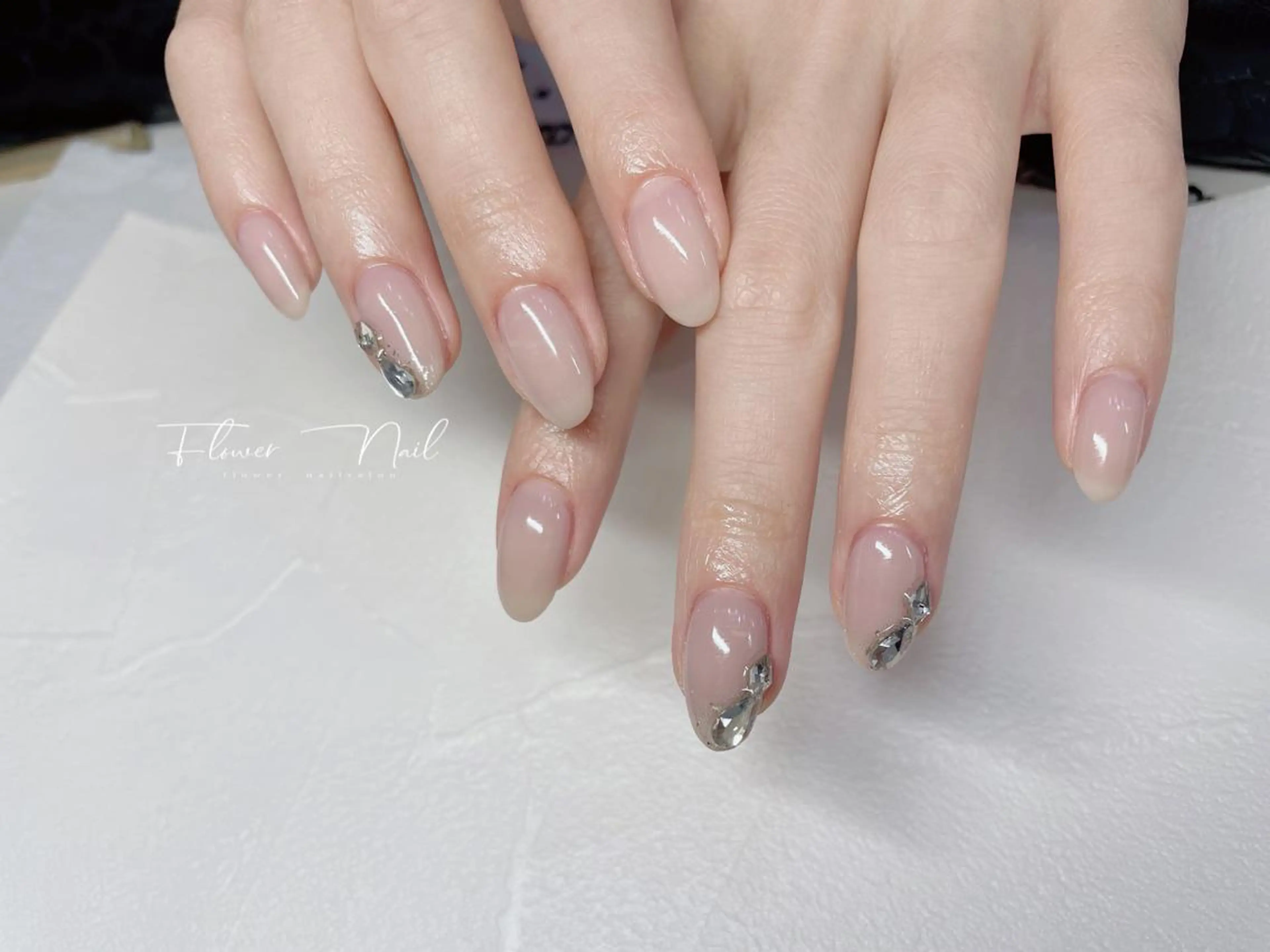 ネイル Flower nailsalon 2号店所属・U M. nailのネイルデザイン