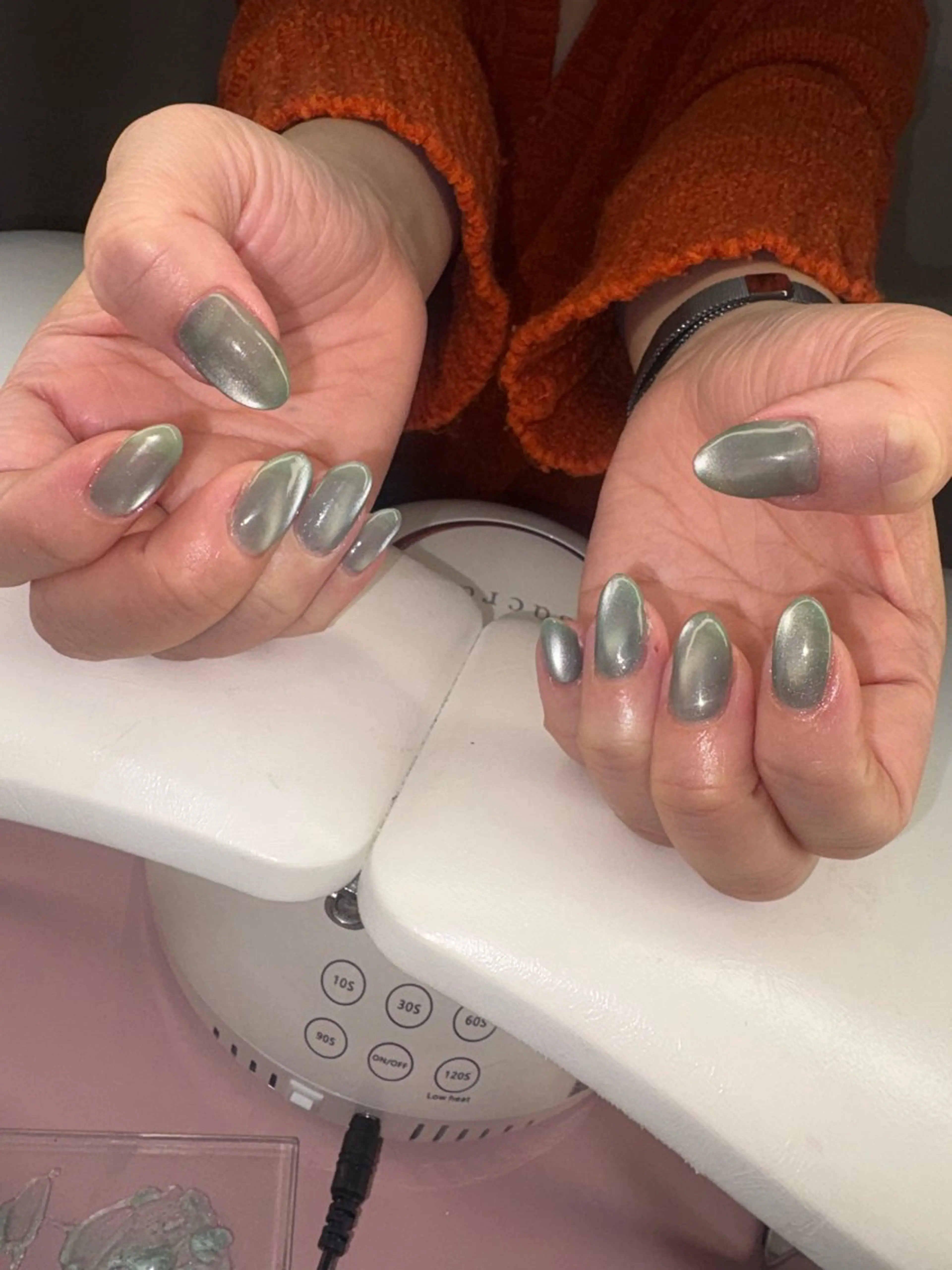 ネイル マグネットネイル ハンドネイル 33nail✴️栄 スミレ❇️Gel-xのネイルデザイン