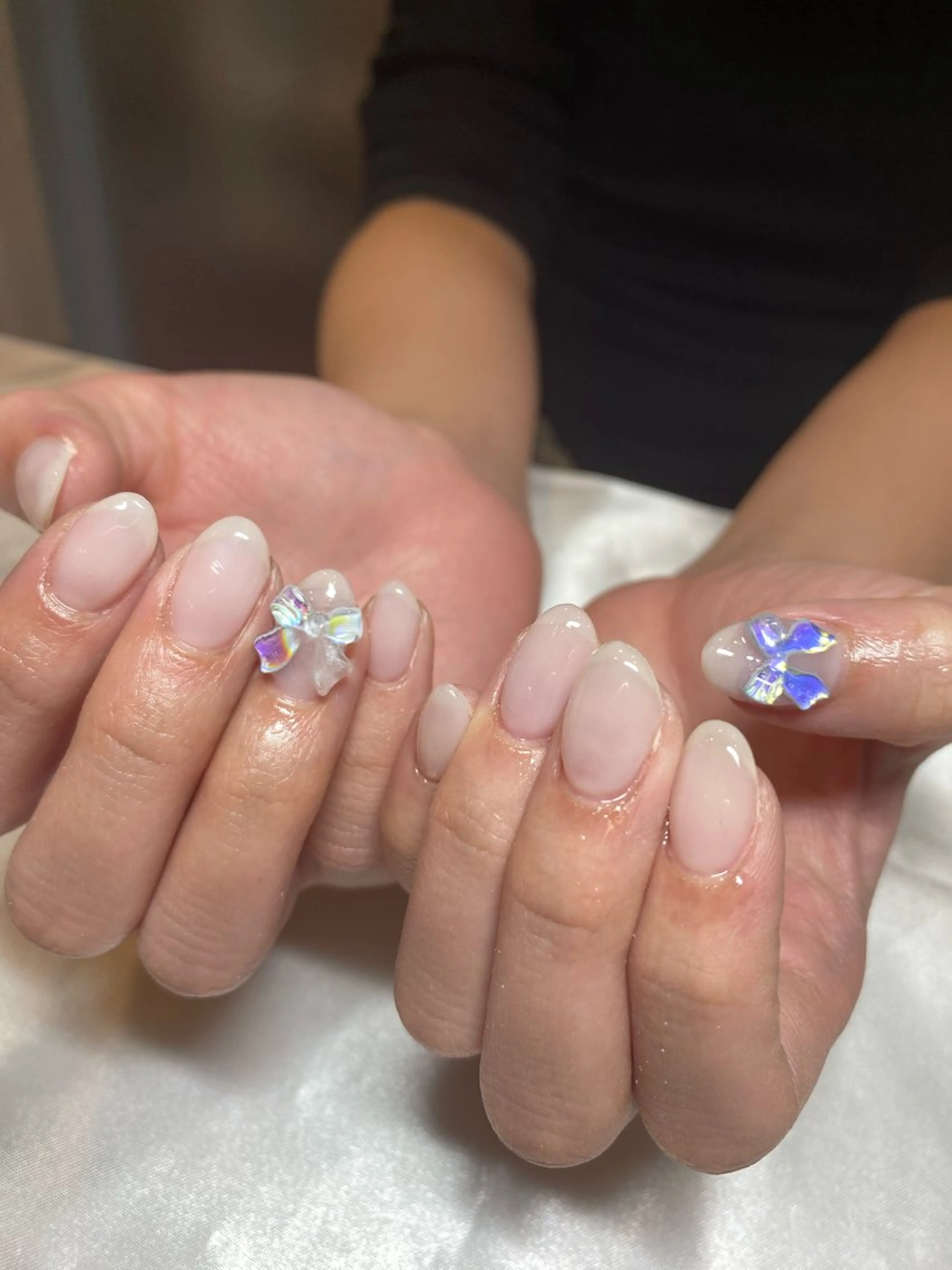 ネイル ワンカラーネイル リボン ハンドネイル シェアサロンルレイル所属・REINA ルレイル心斎橋のネイルデザイン