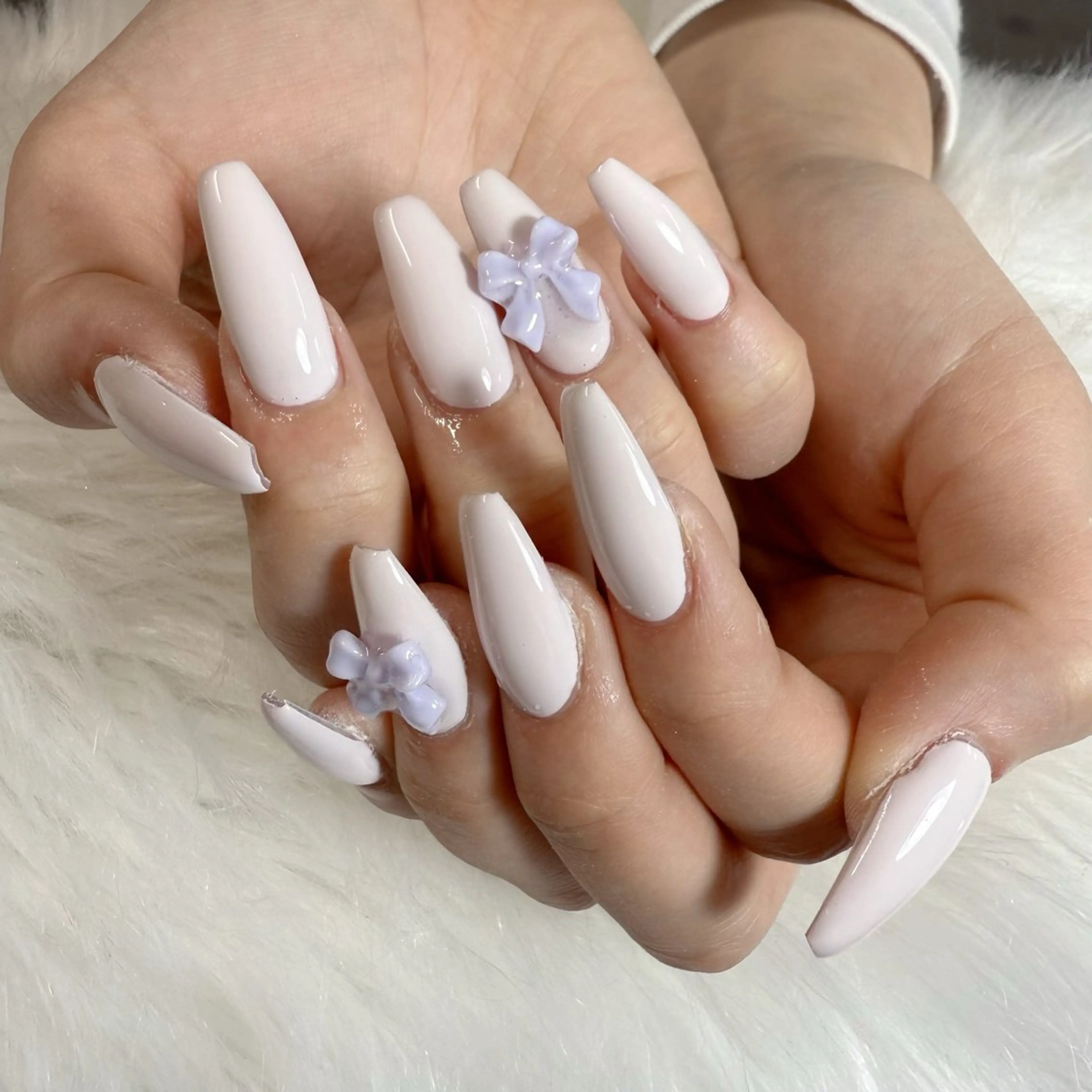 ネイル ハンドネイル 🎀nana🫧 ワンホンネイル🎀のネイルデザイン