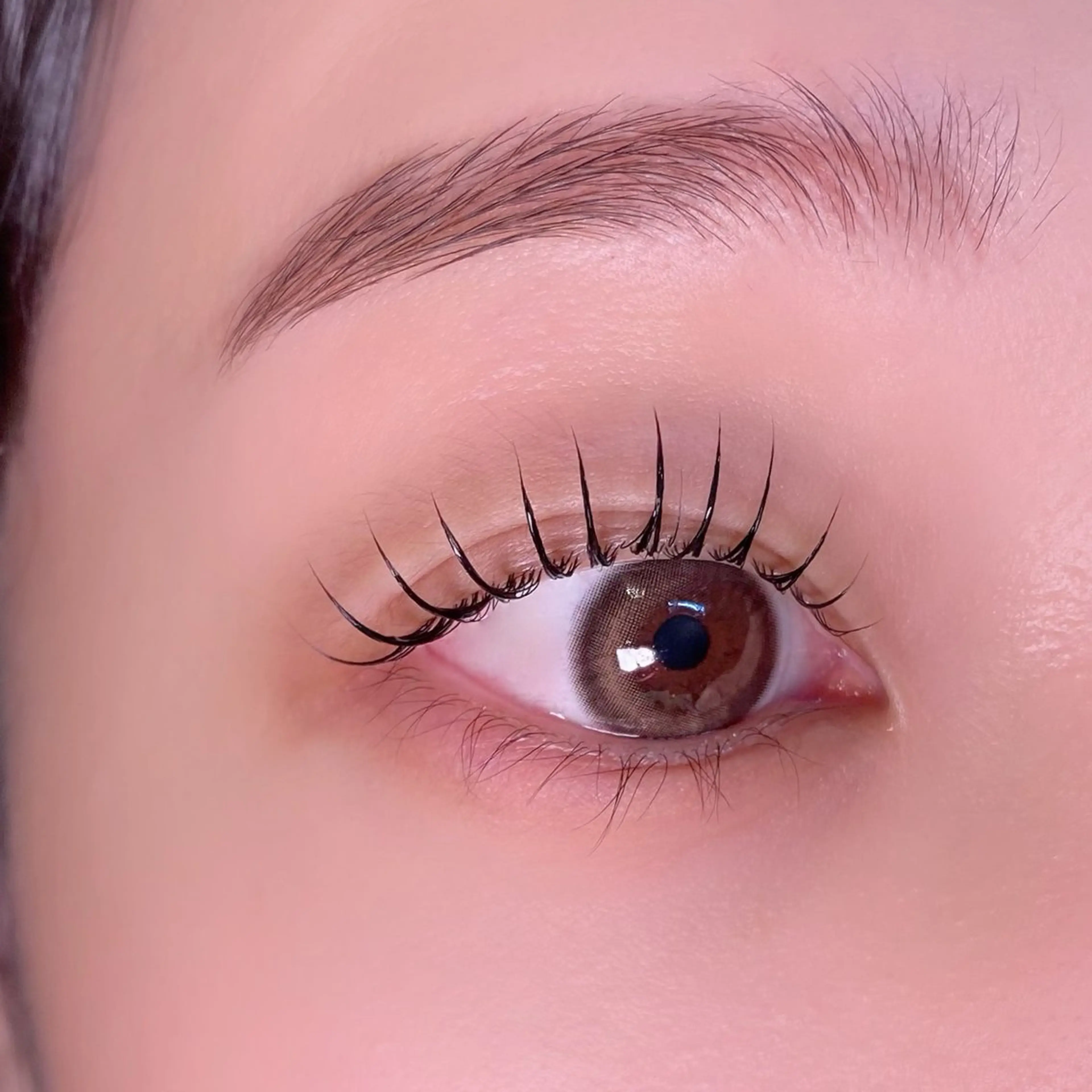 マツエク・マツパ miien(SALONVILLAGE内)所属・MOE /渋谷・明治神宮前のマツエク・マツパデザイン