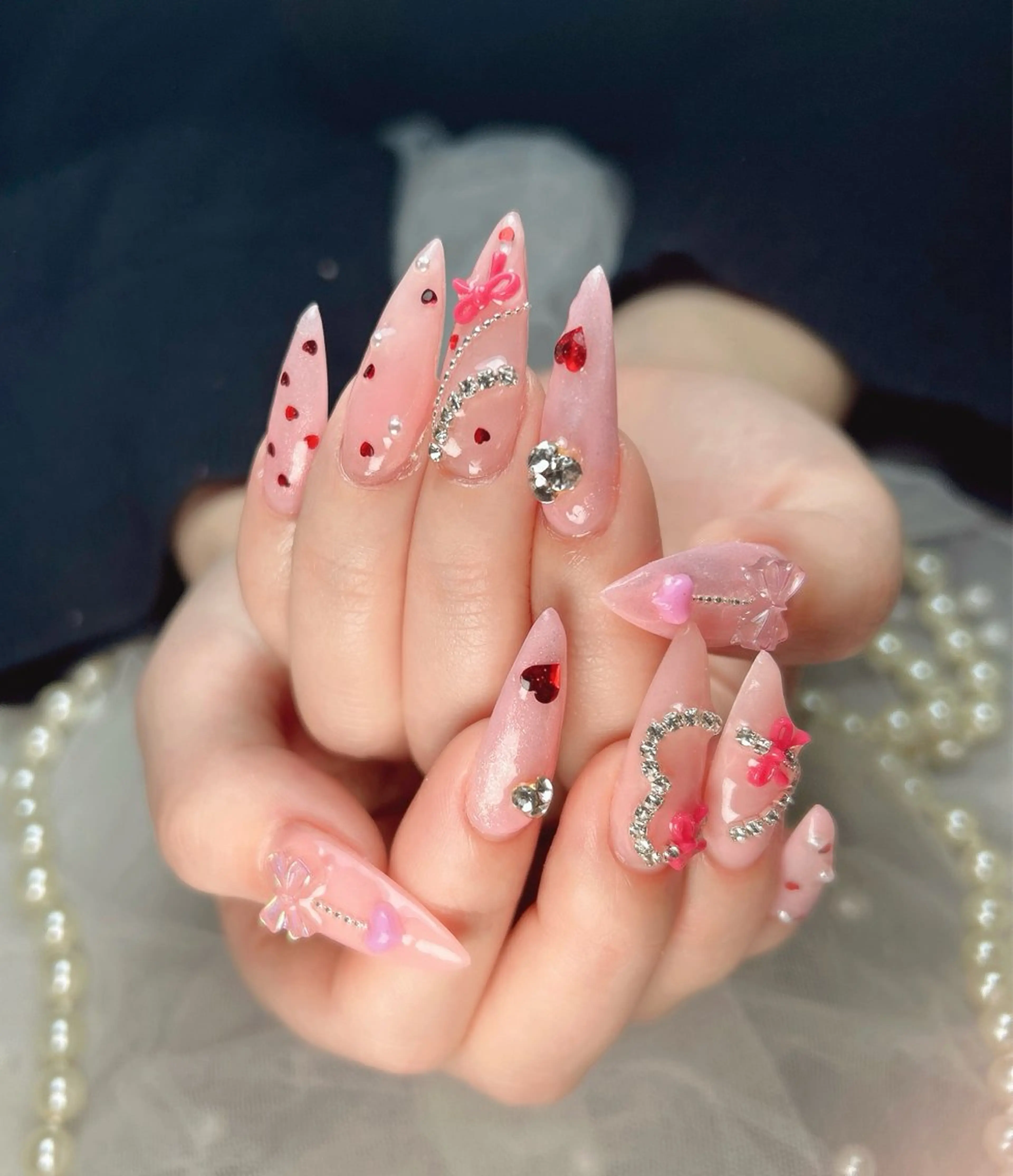 ネイル ハンドネイル ゆき 🌻ひまわりサロンのネイルデザイン