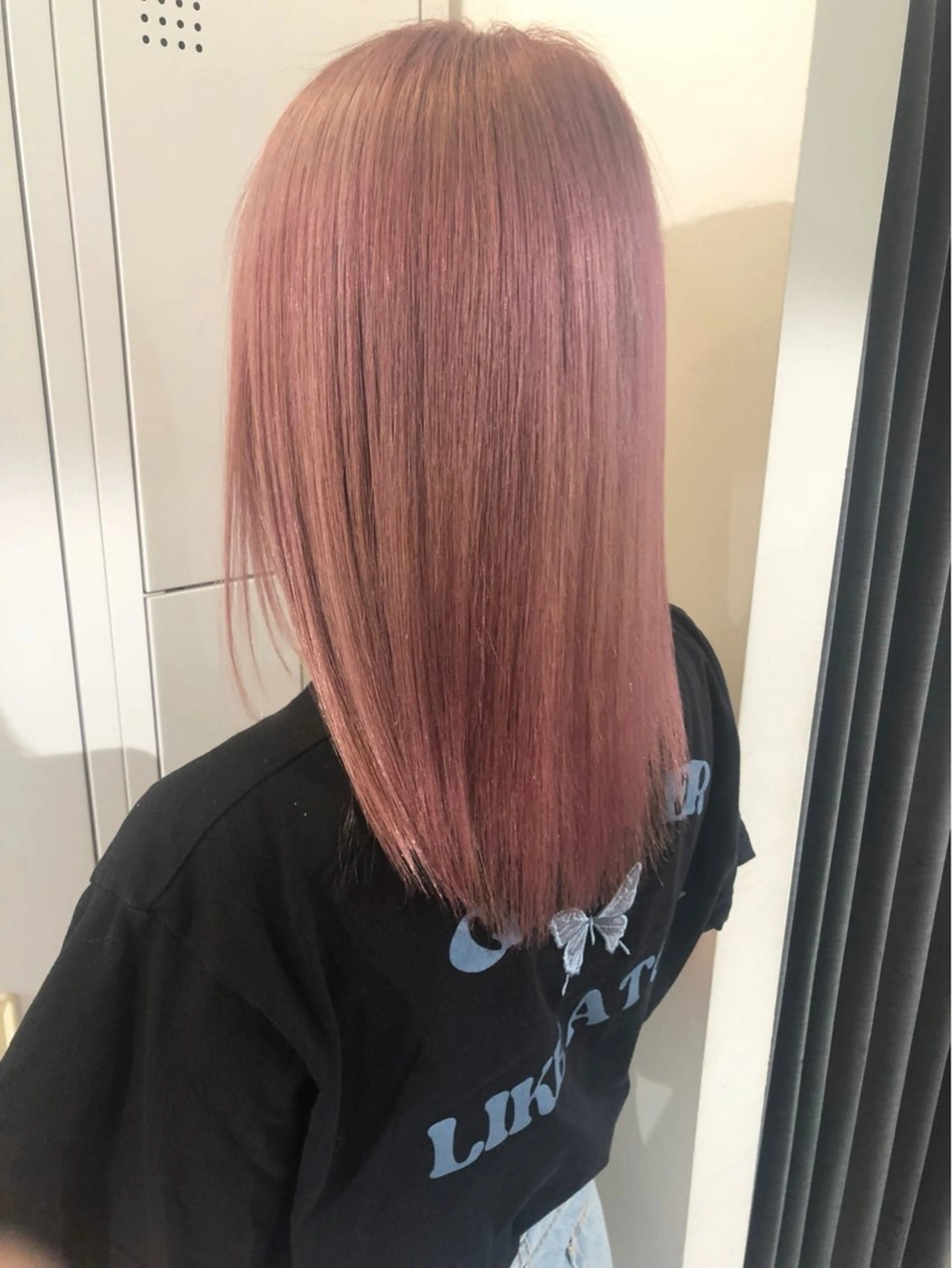 ミディアム ヘアカラー トリートメント Noe心斎橋 堀田 朋宏のヘアスタイル