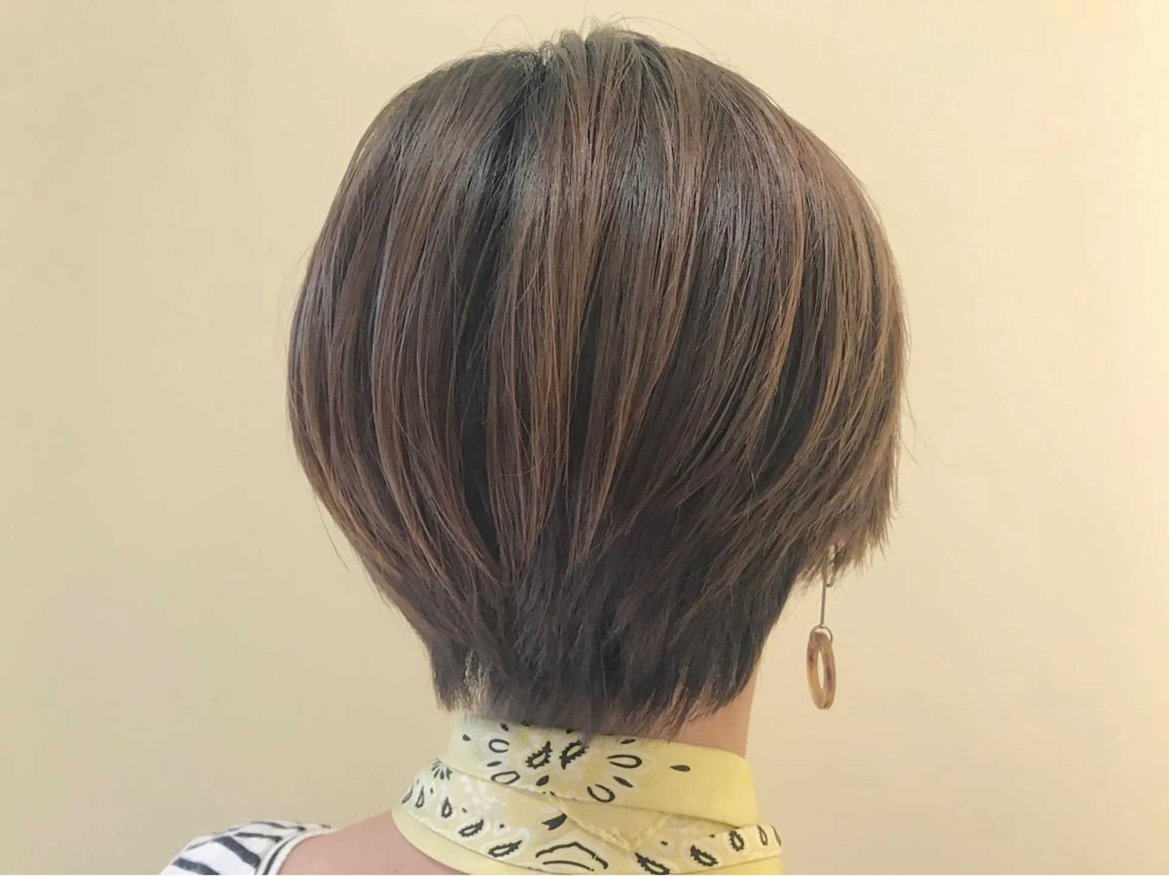 ショート ショートヘア 大阪福島韓国束感まつ げ Sayaka🤍のマツエク・マツパデザイン