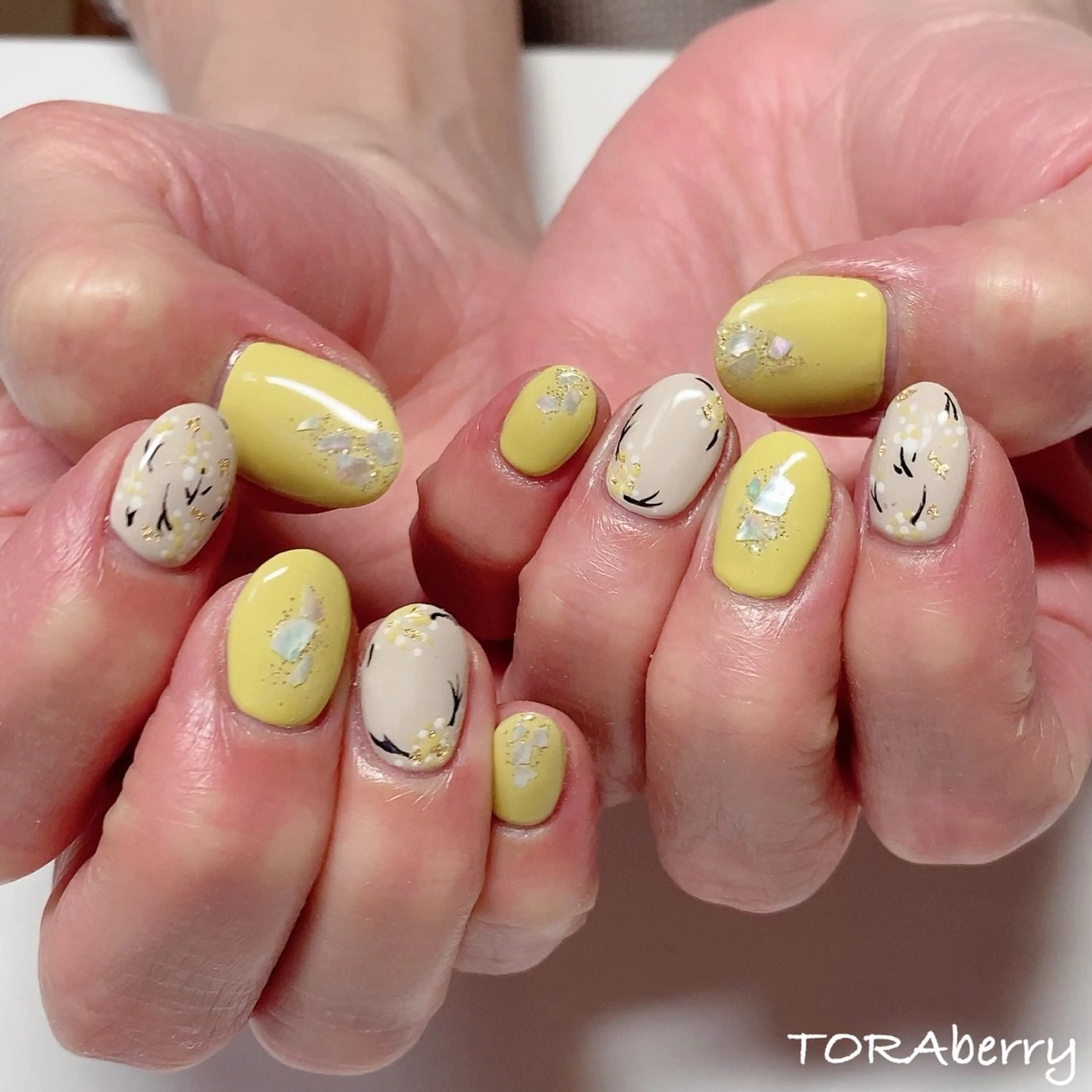 ネイル ハンドネイル ネイリスト なつみのネイルデザイン