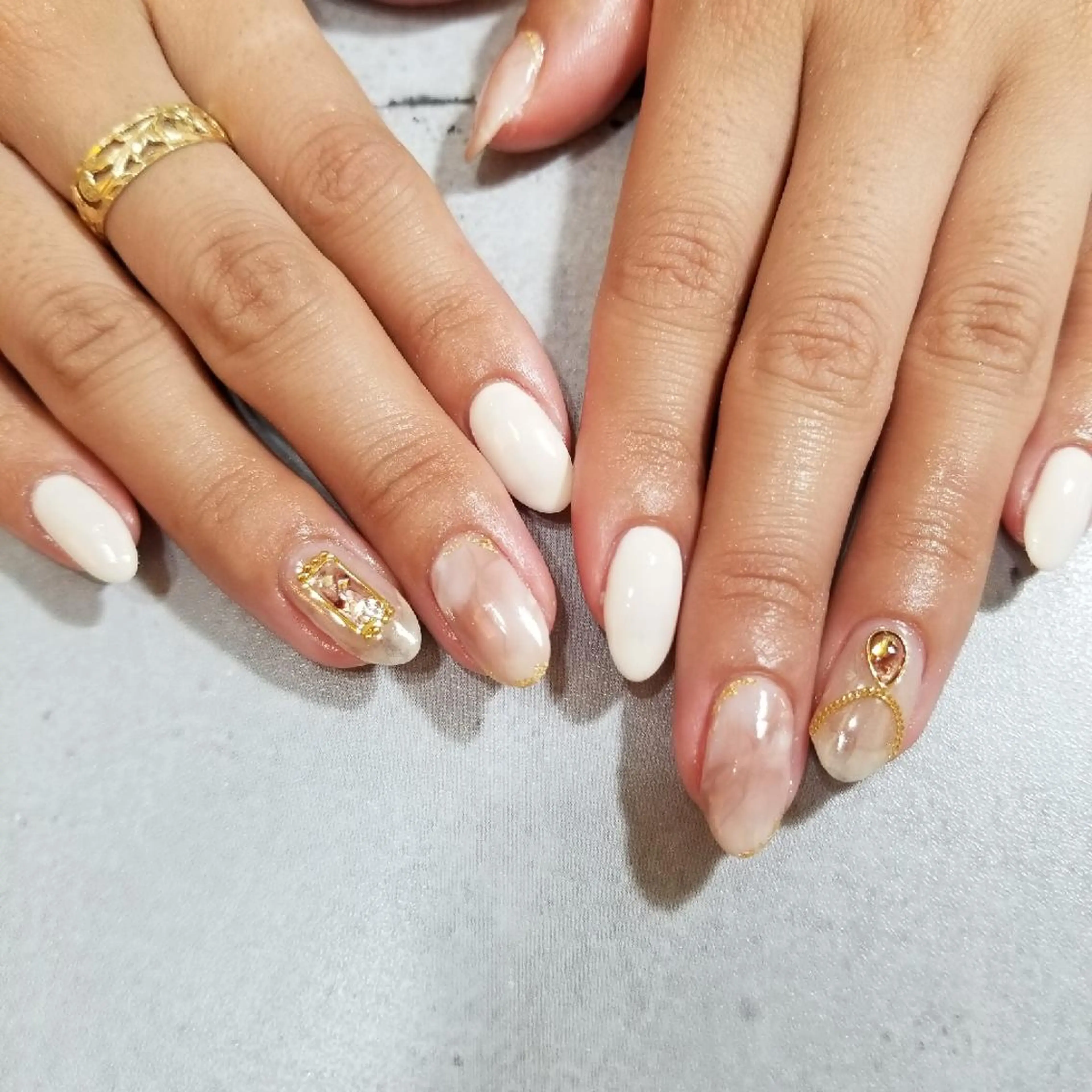 ネイル nijiiro🌈 サトウのネイルデザイン