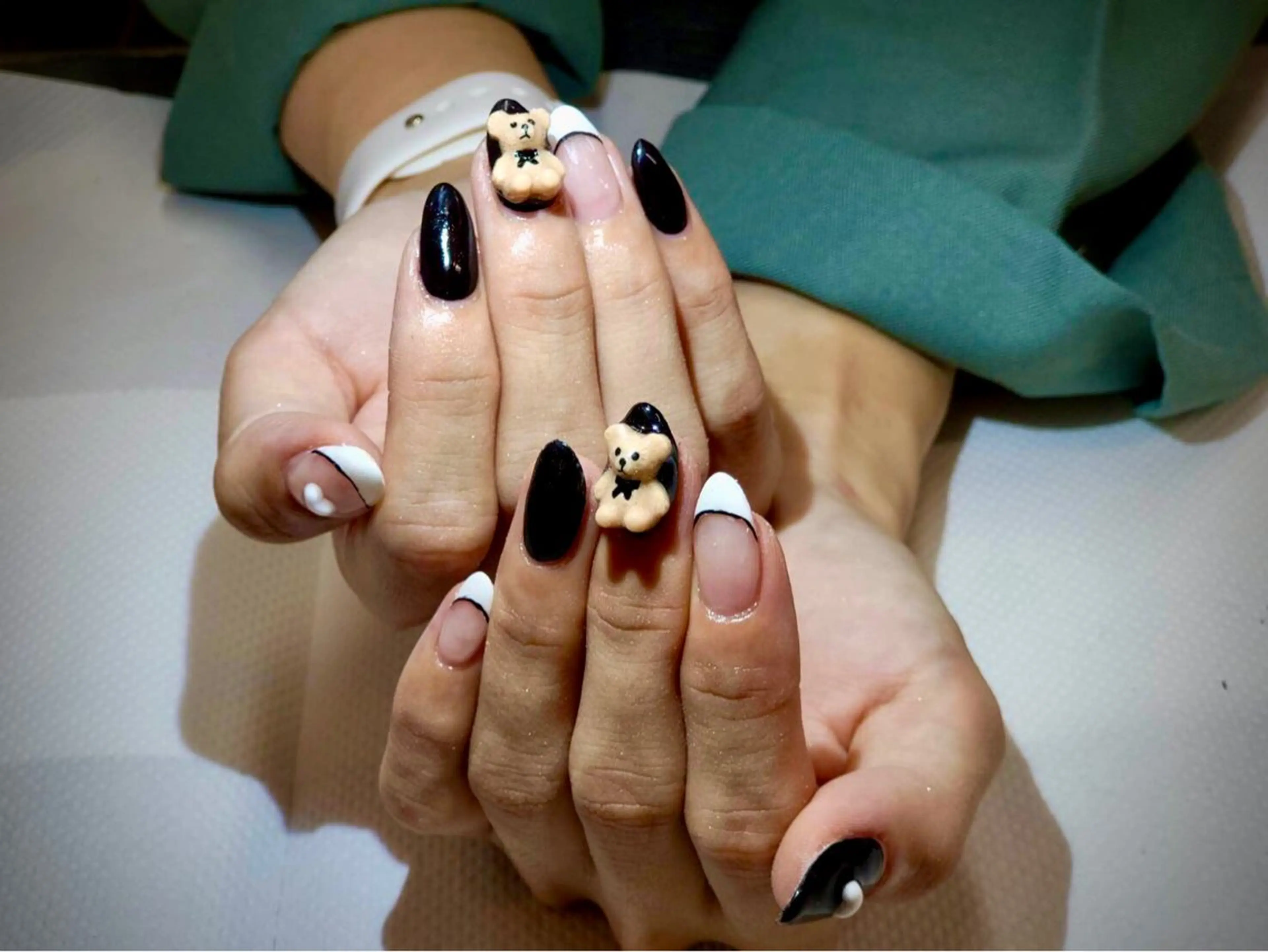 ネイル フレンチネイル ガーリー Epokku ネイルサロンのネイルデザイン