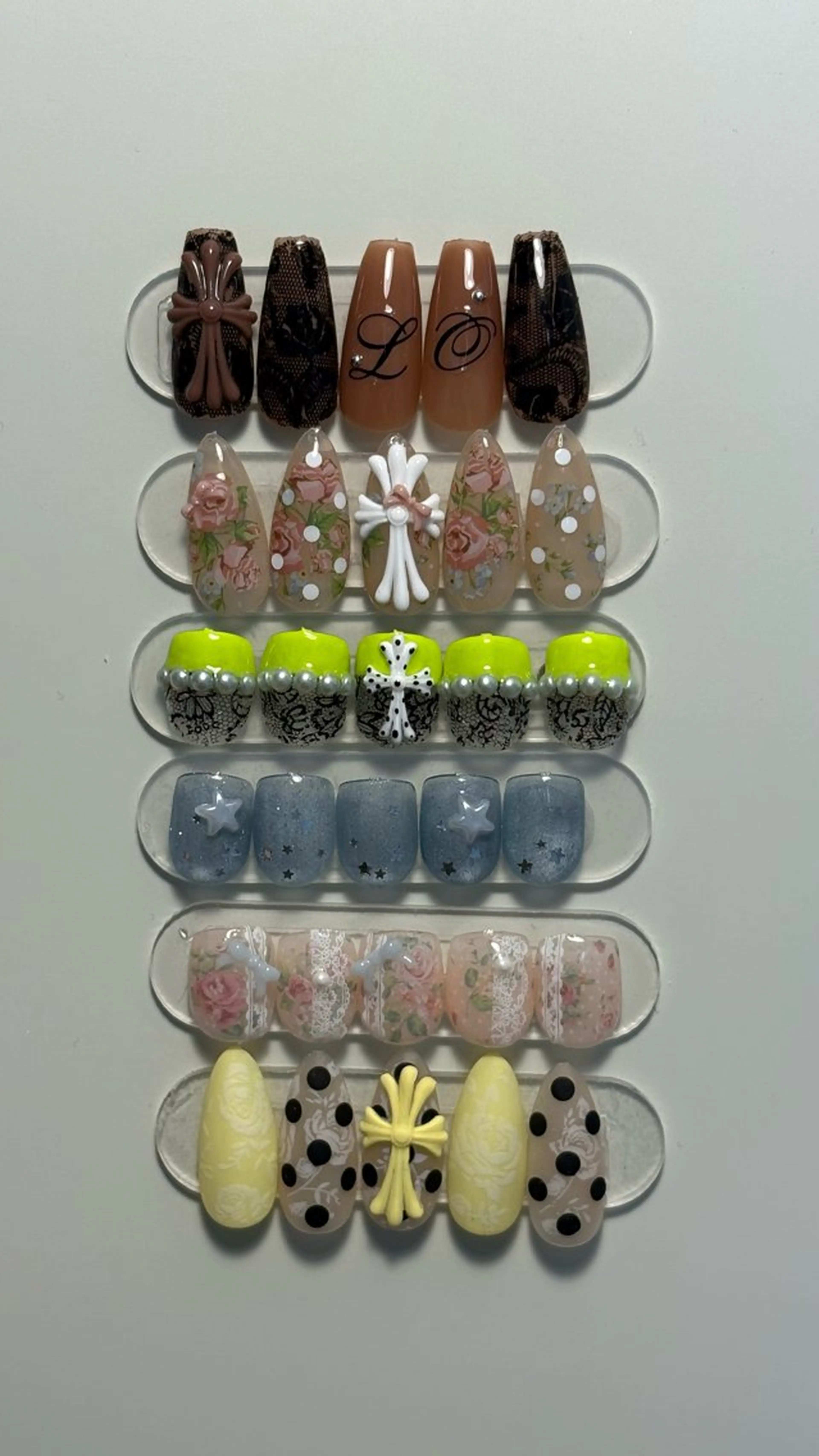 ネイル KUU🎀♥⑅ フィルイン対応サロンのネイルデザイン