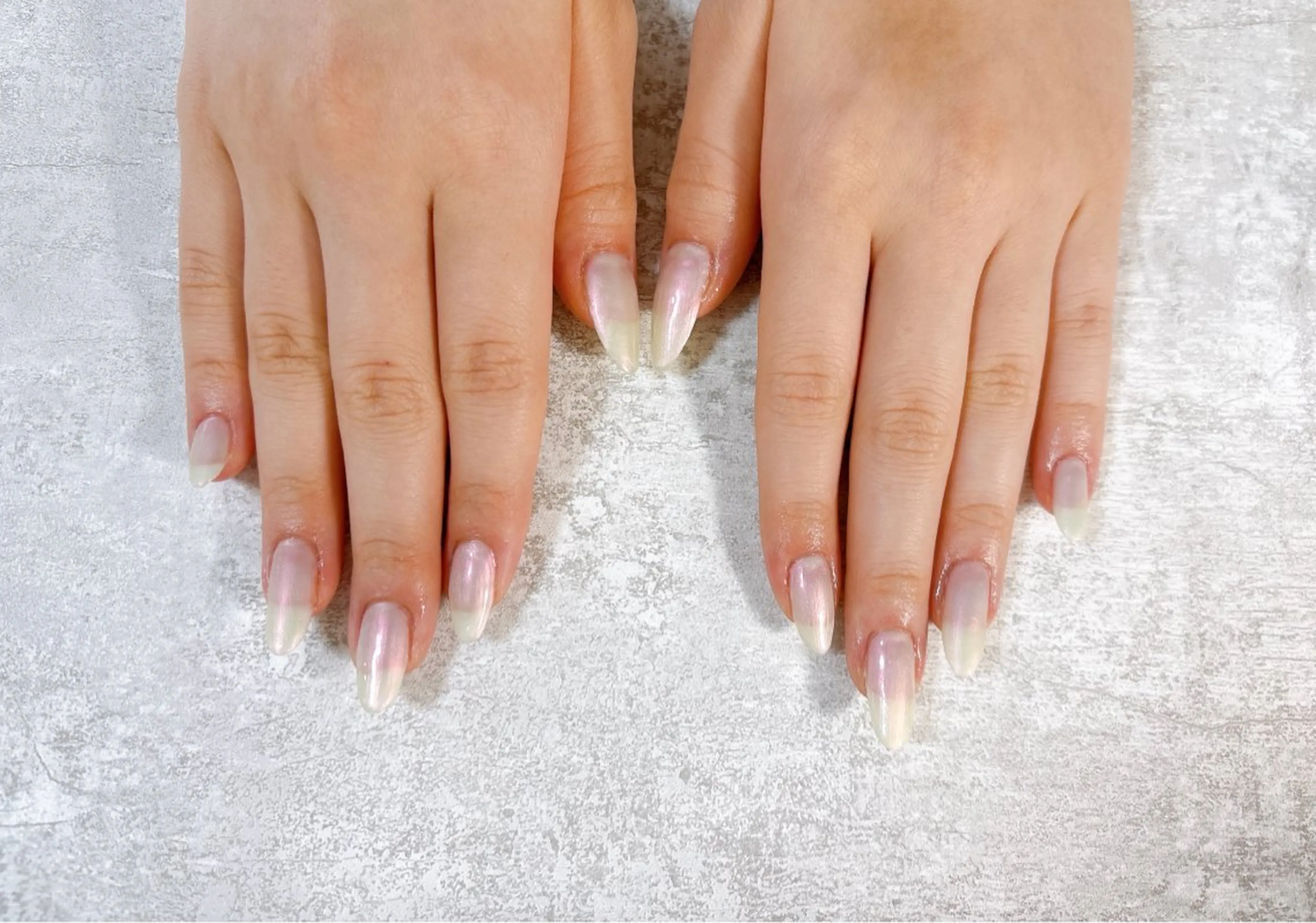 ネイル オーロラネイル ブルー フットネイル フレンチネイル ジェルネイル kiki nail たまプラーザのネイルデザイン